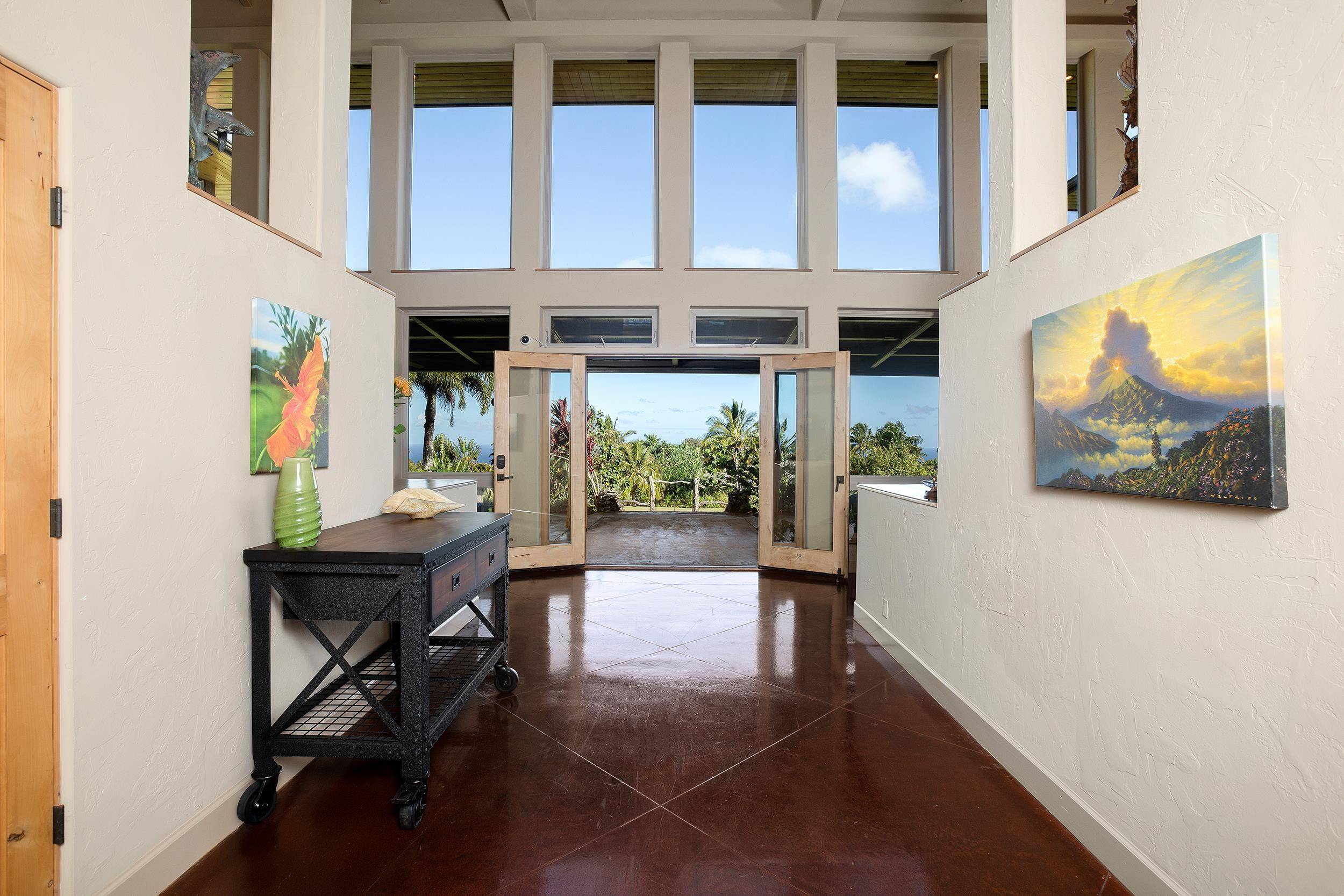 Haiku, HI 96708,785 W Kuiaha Rd