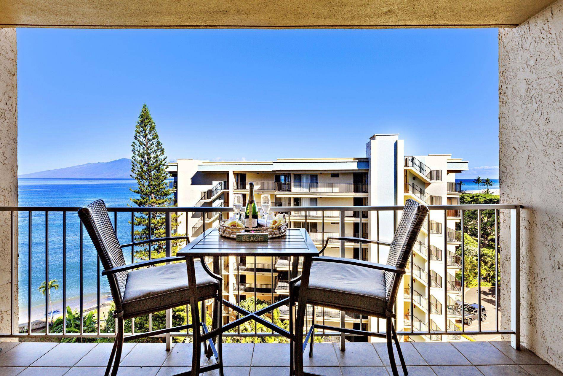 Lahaina, HI 96761,4365 Lower Honoapiilani Rd #802