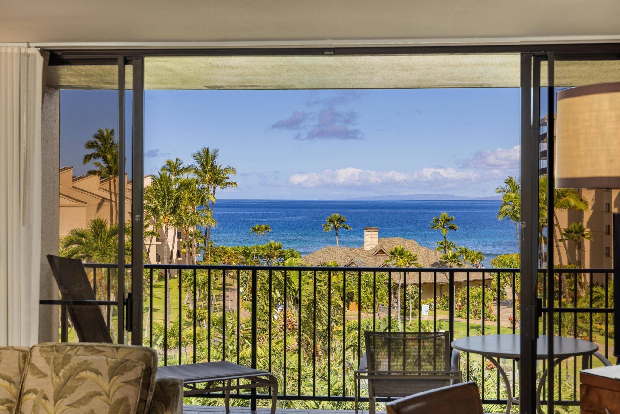 Lahaina, HI 96761,3445 Lower Honoapiilani Rd #529