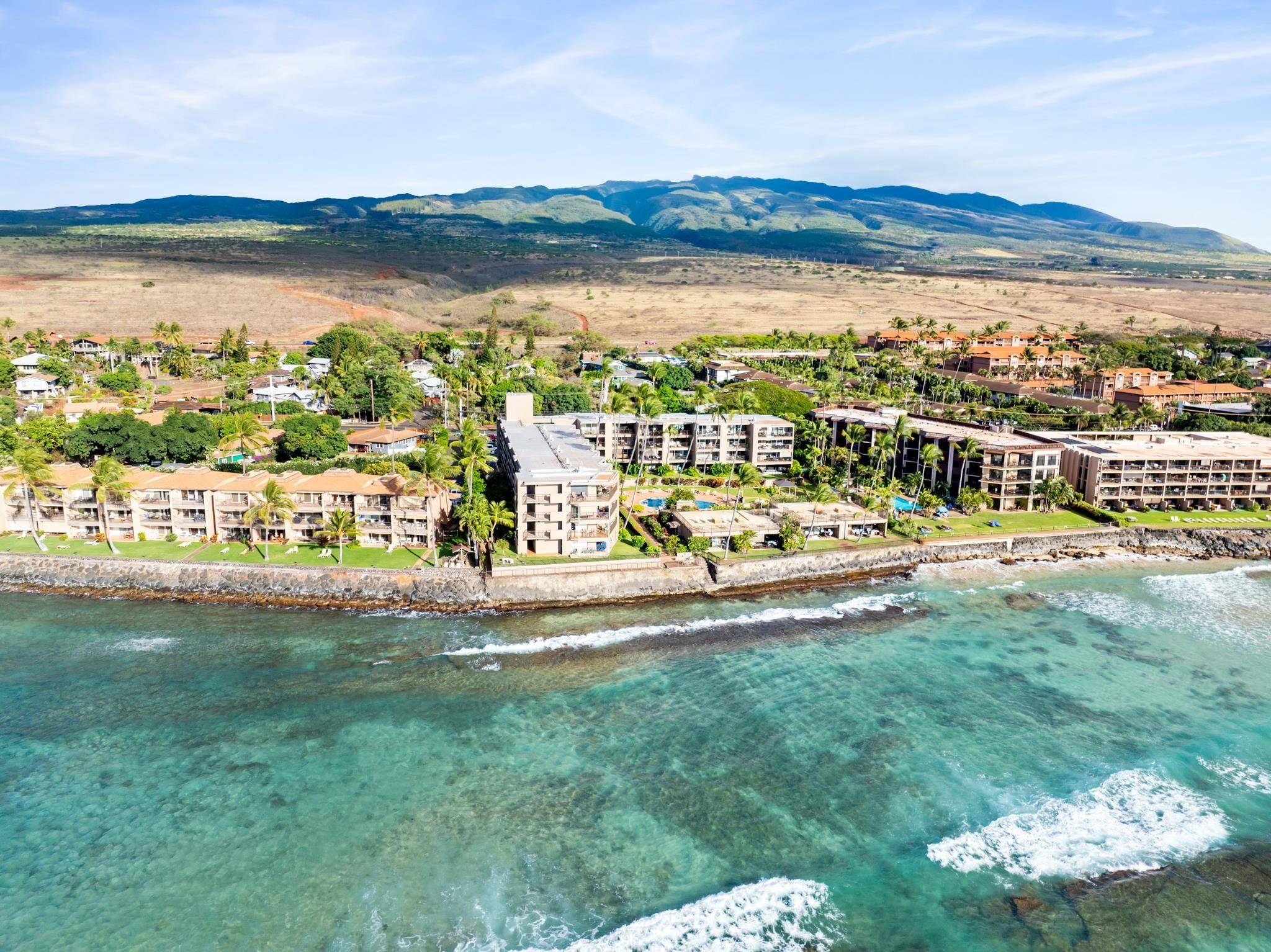Lahaina, HI 96761,3823 Lower Honoapiilani Rd #310