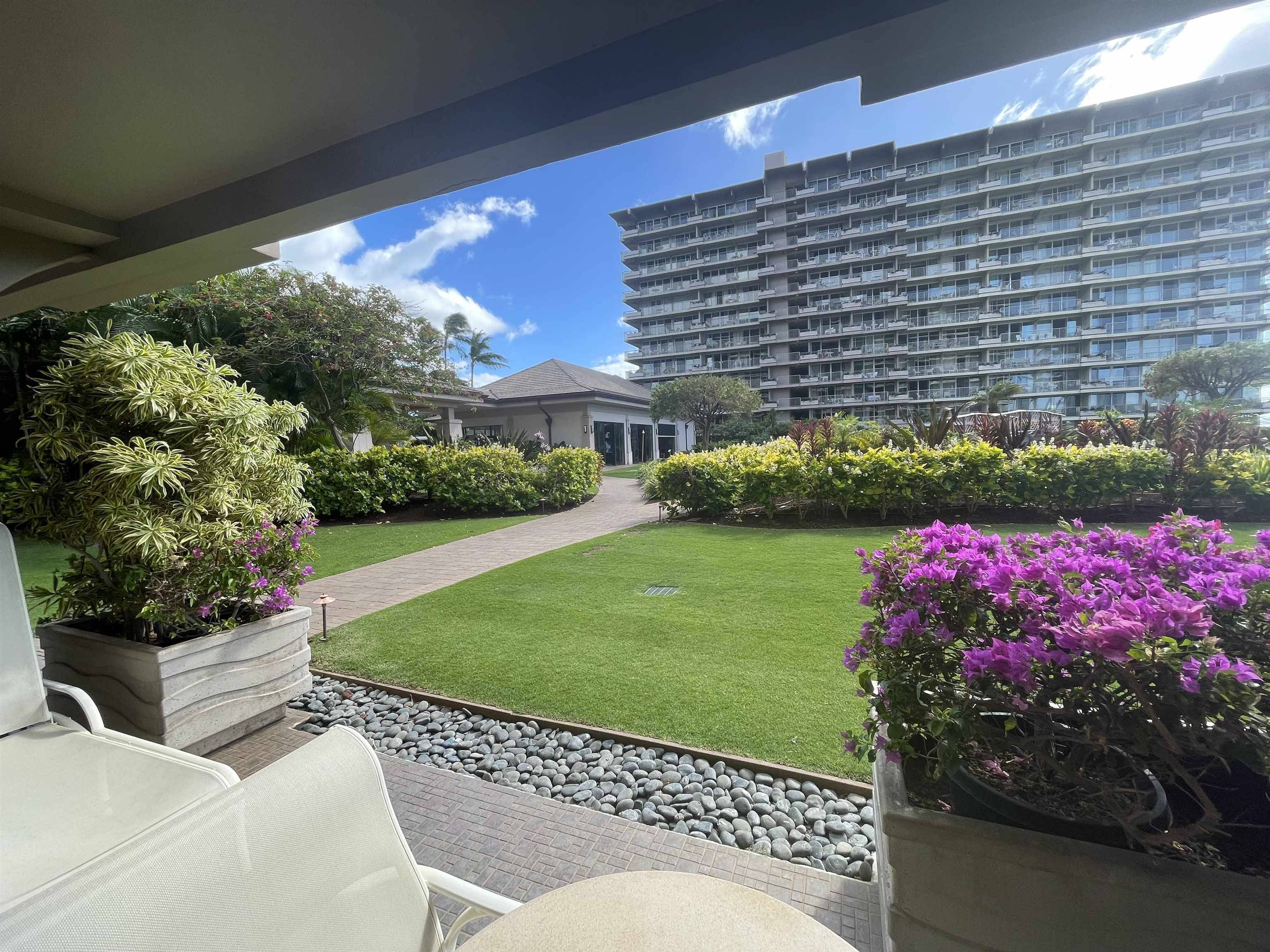 Lahaina, HI 96761,2481 Kaanapali Pkwy #115 J