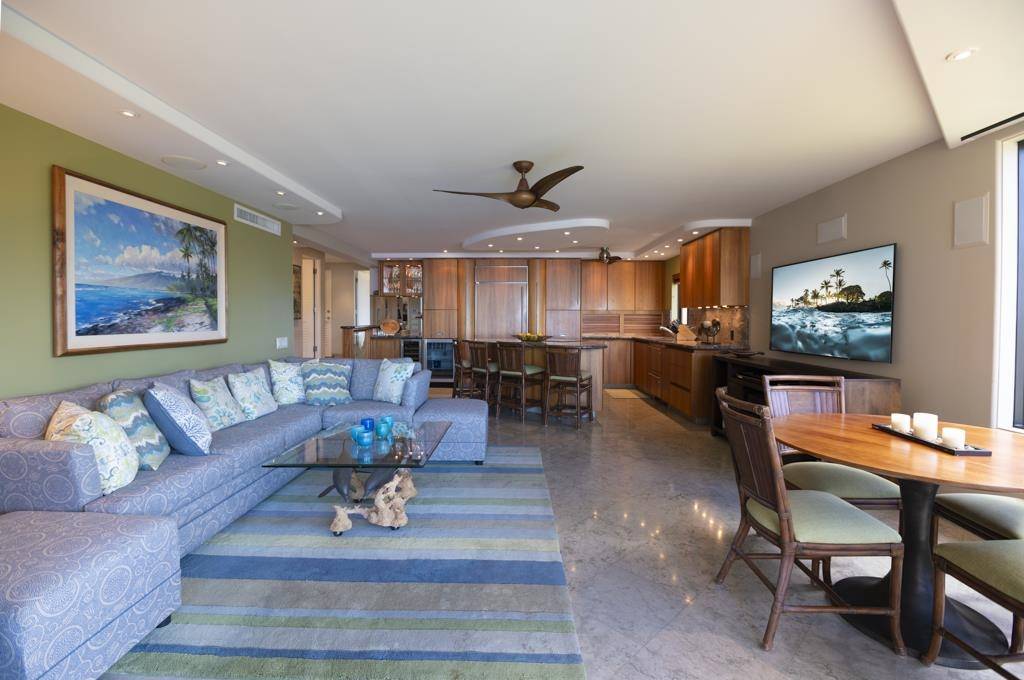 Kihei, HI 96753,4400 Makena Rd #301