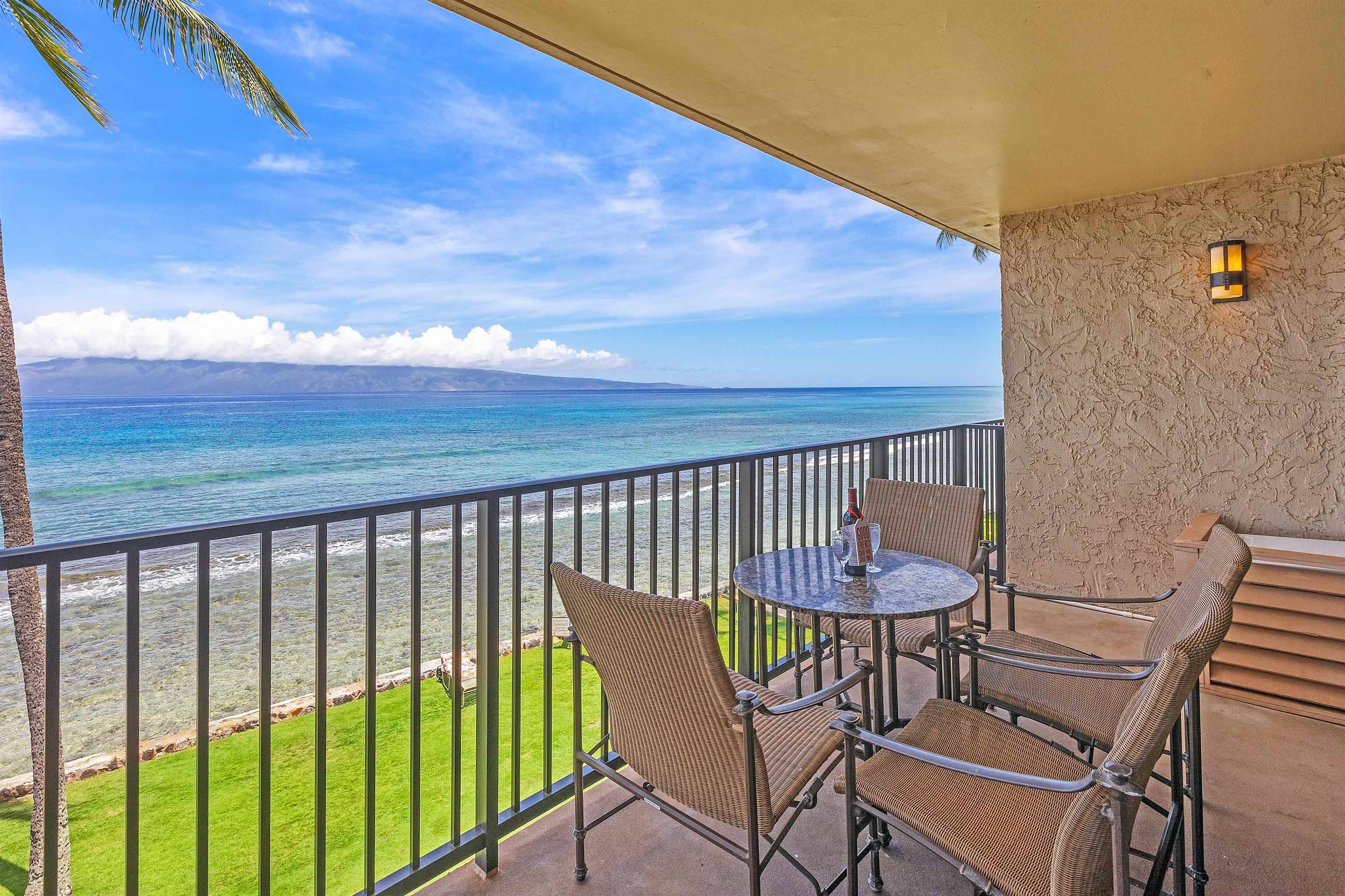 Lahaina, HI 96761,3543 Lower Honoapiilani Rd #L-306