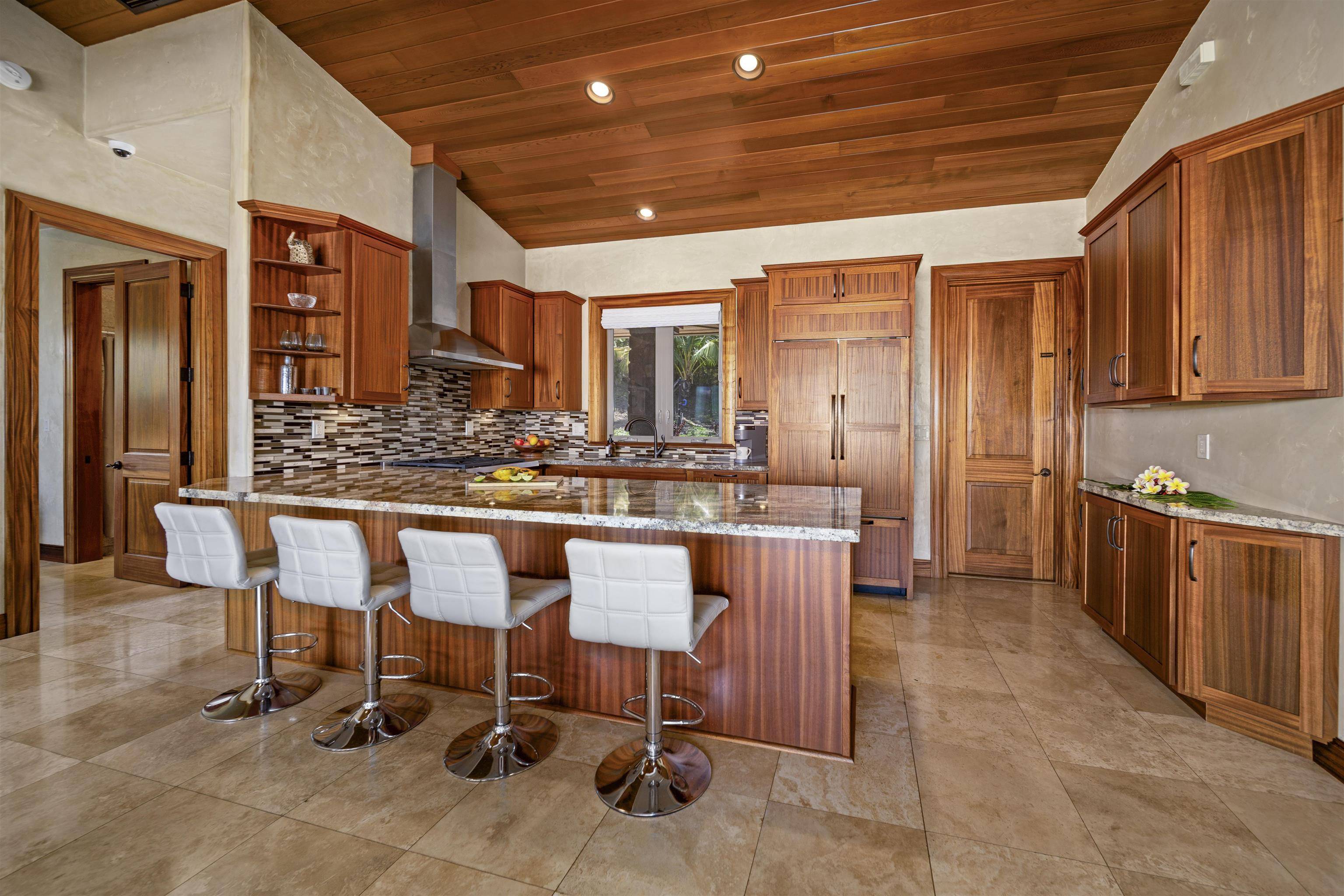 Lahaina, HI 96761,52 Iliahi WAY