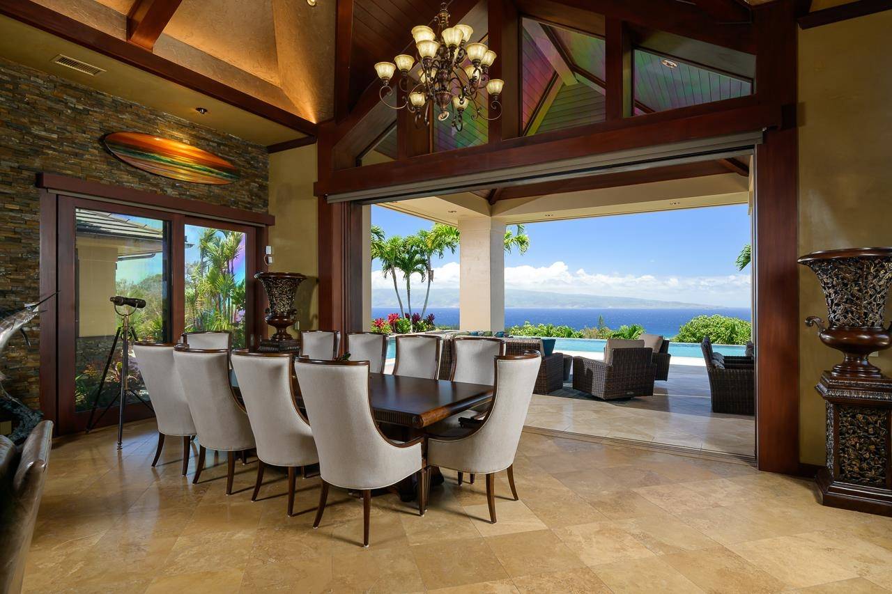 Lahaina, HI 96761,114 Keoawa Pl #16