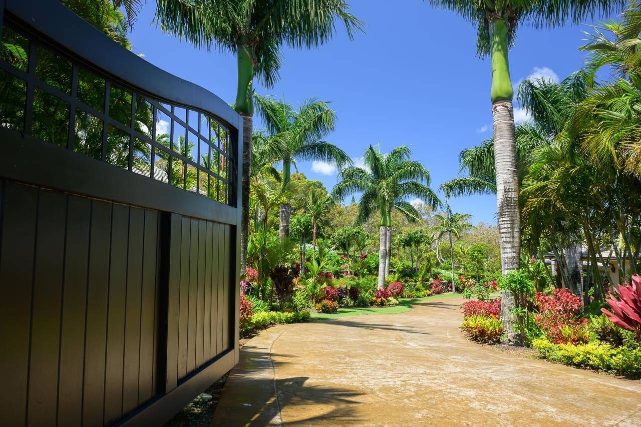 Lahaina, HI 96761,114 Keoawa Pl #16