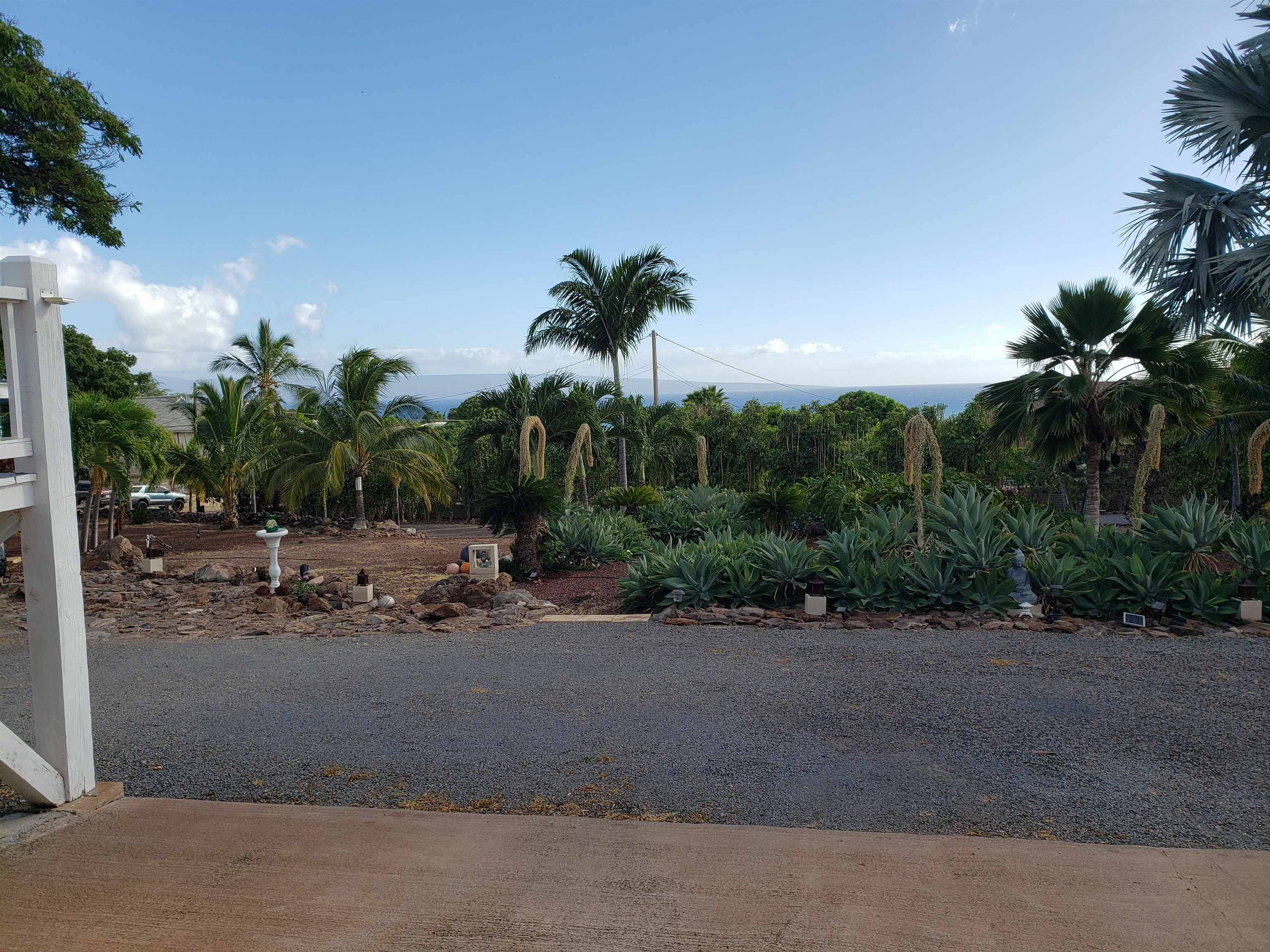 Kaunakakai, HI 96748,215 Aahi Pl