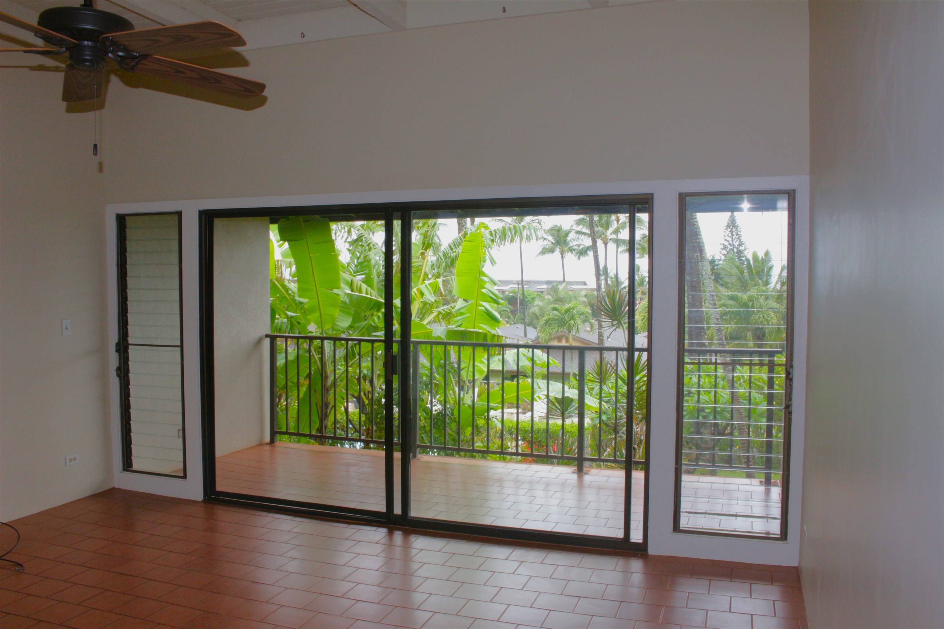 Lahaina, HI 96761-9376,3788 Lower Honoapiilani Rd #C-108
