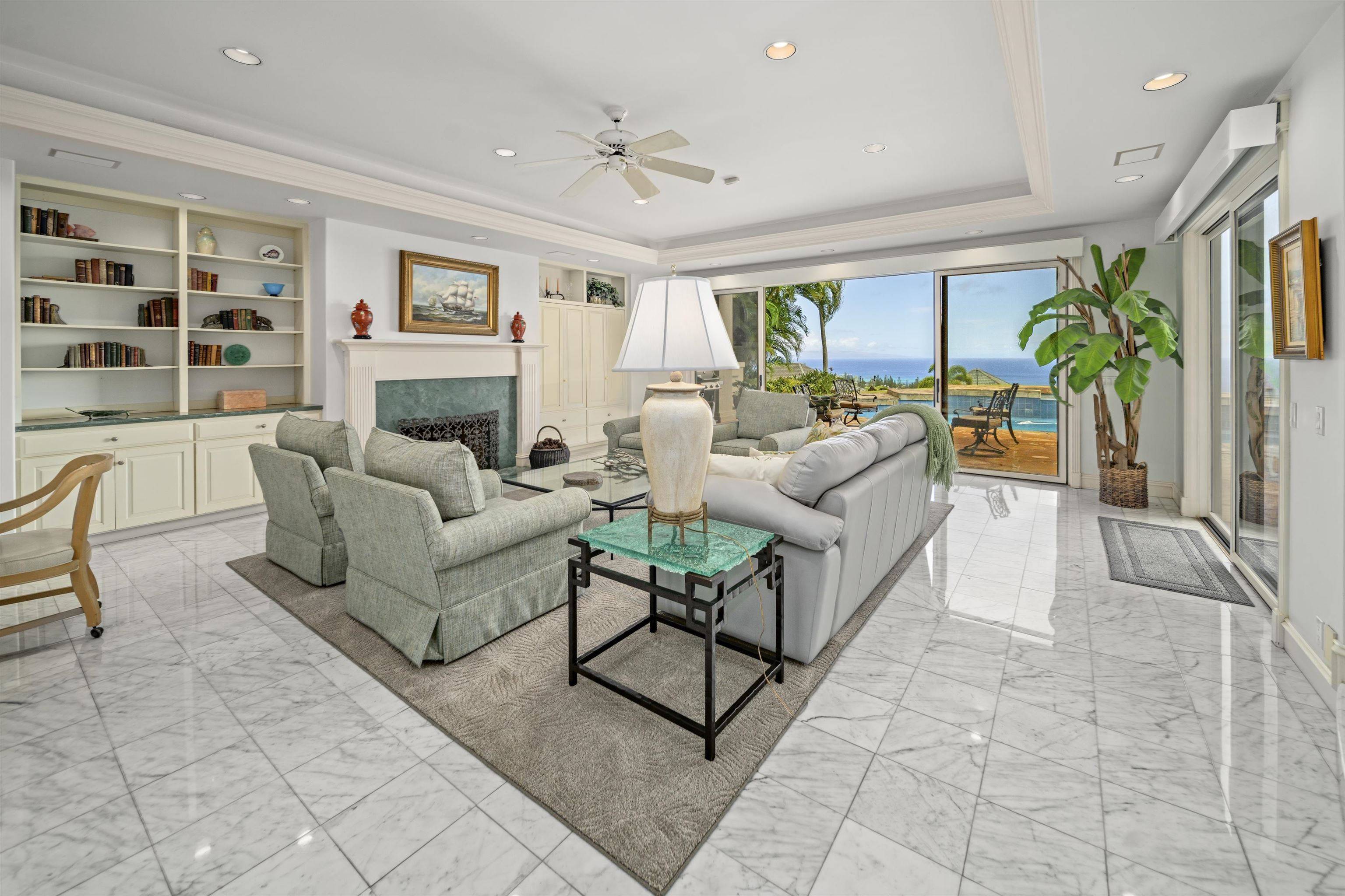 Lahaina, HI 96761,212 Crestview Rd