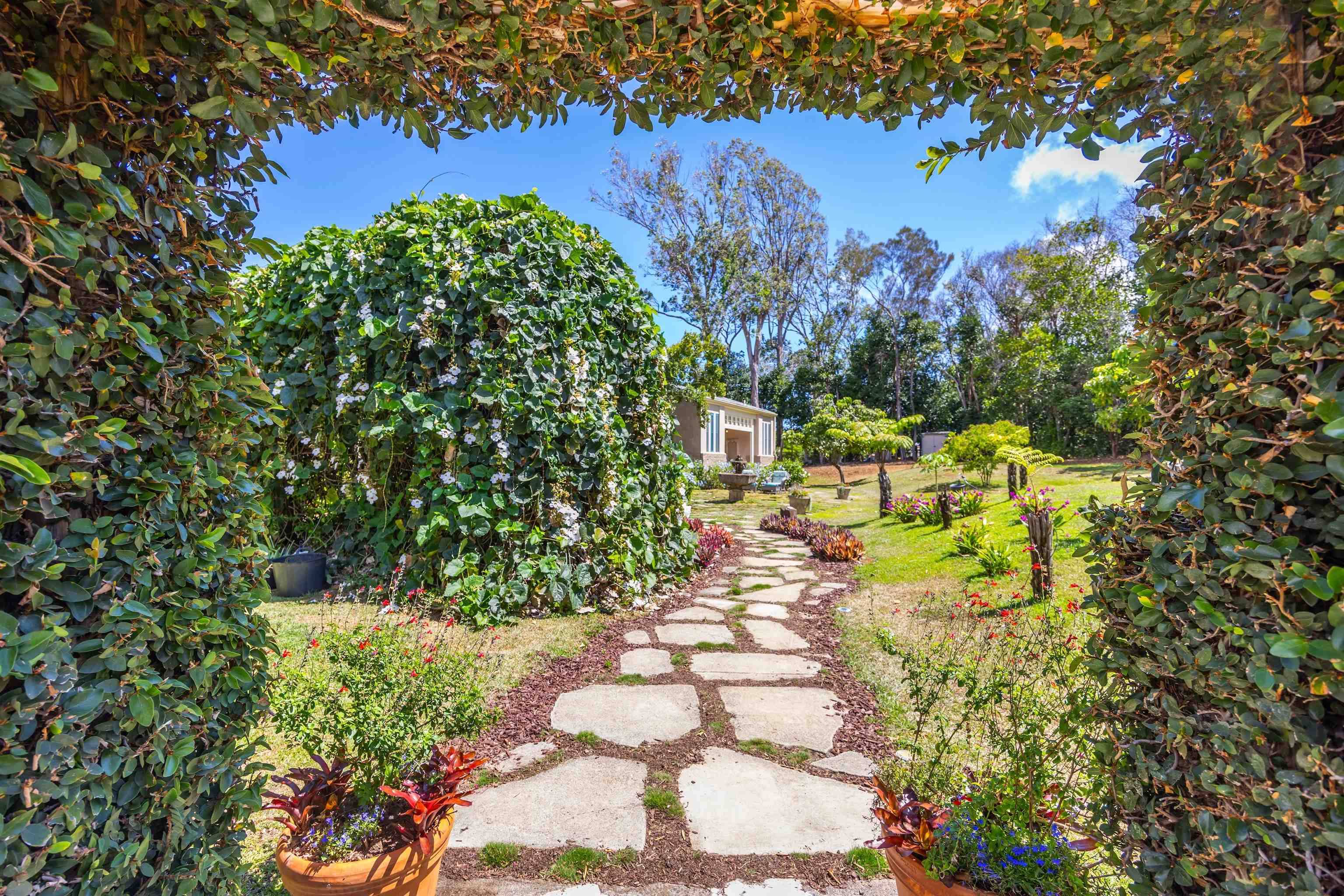 Haiku, HI 96708,2625 Kokomo Rd