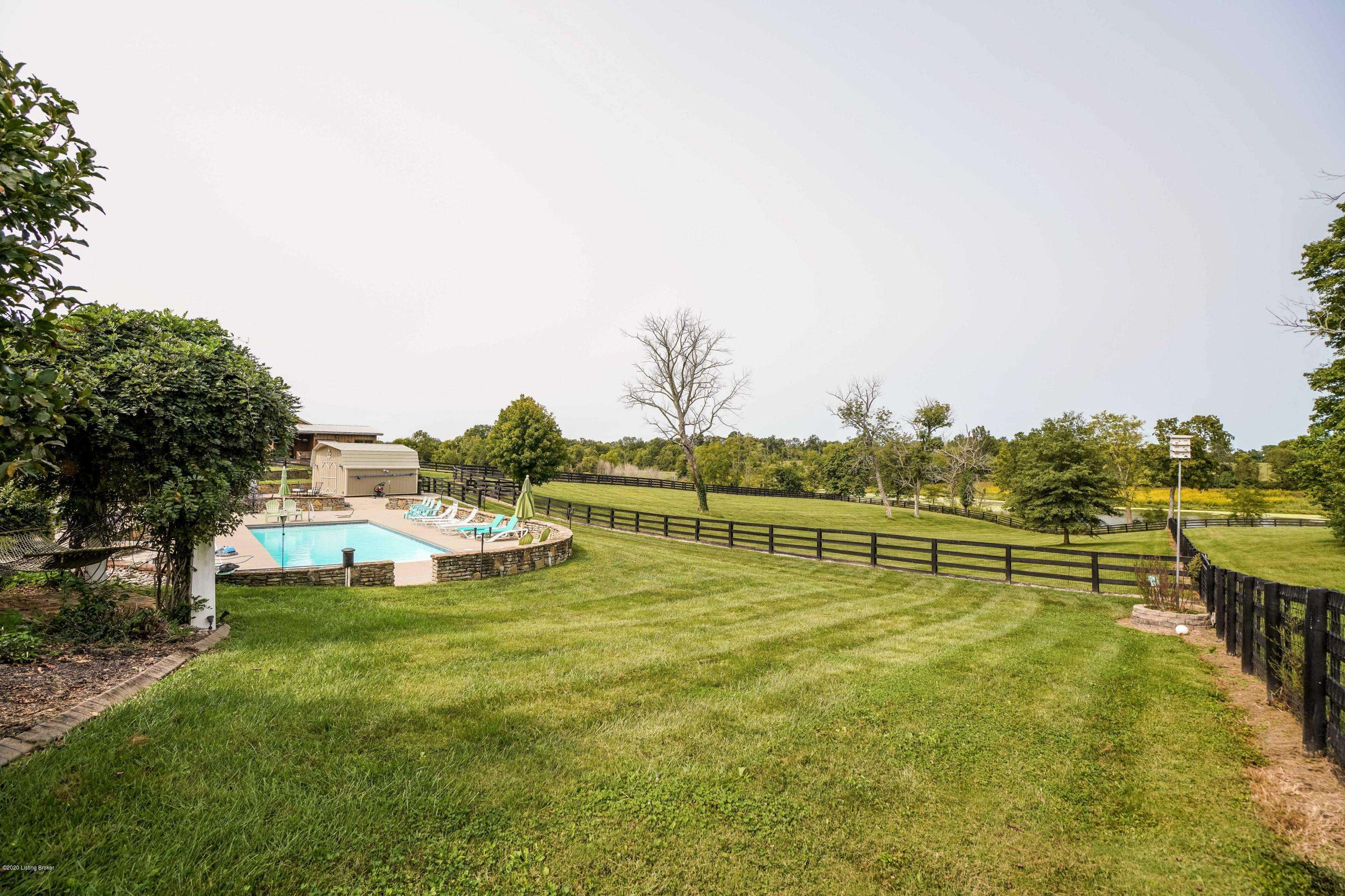 Simpsonville, KY 40067,6517 Shelbyville Rd