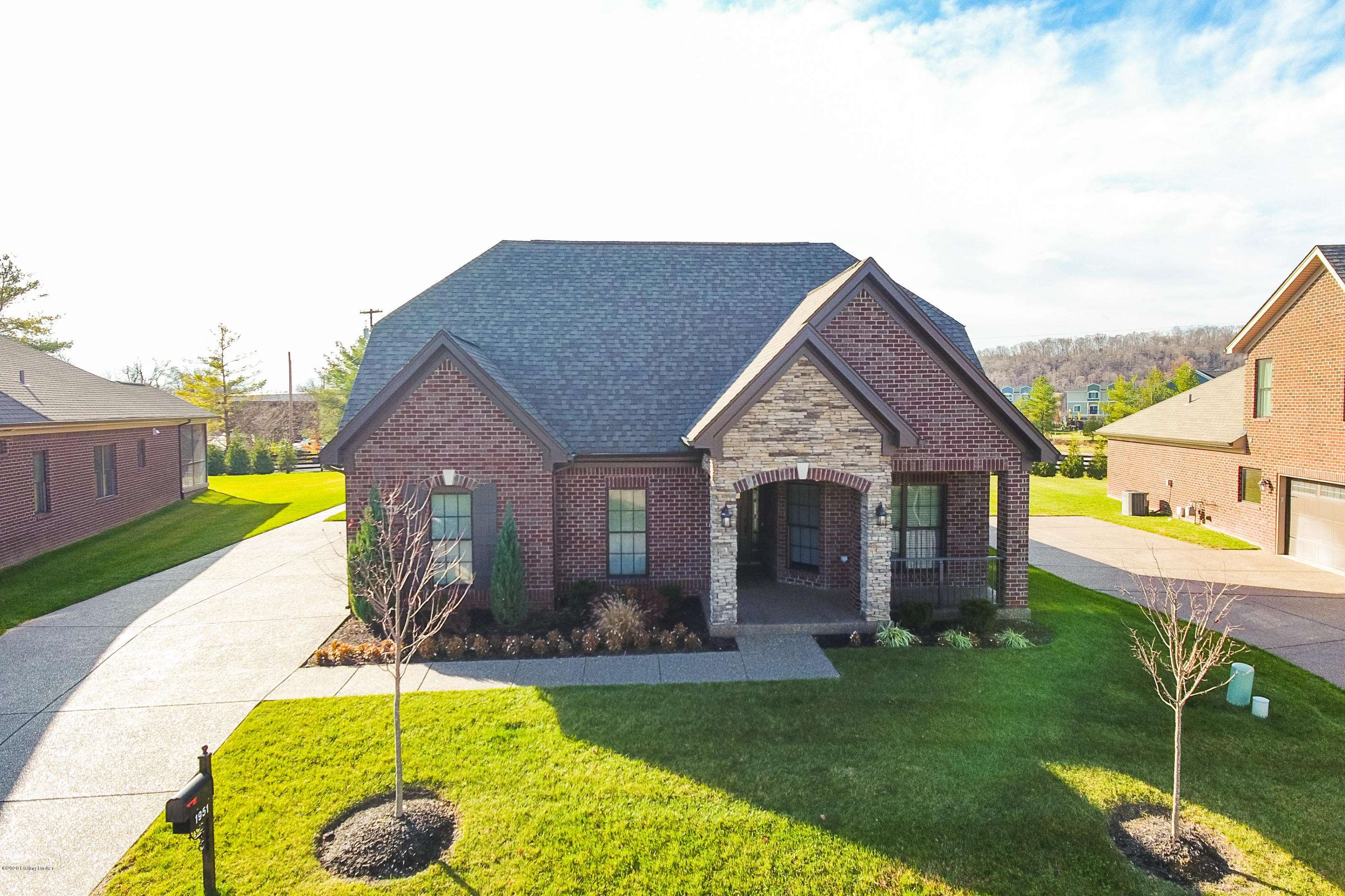 Prospect, KY 40059,1951 Rivers Landing Dr