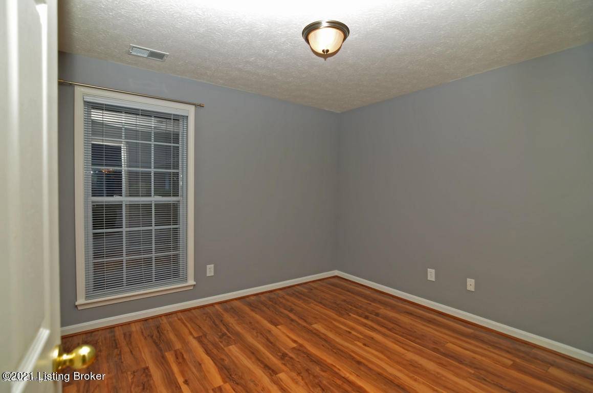 Simpsonville, KY 40067,849 Garden Pointe Dr