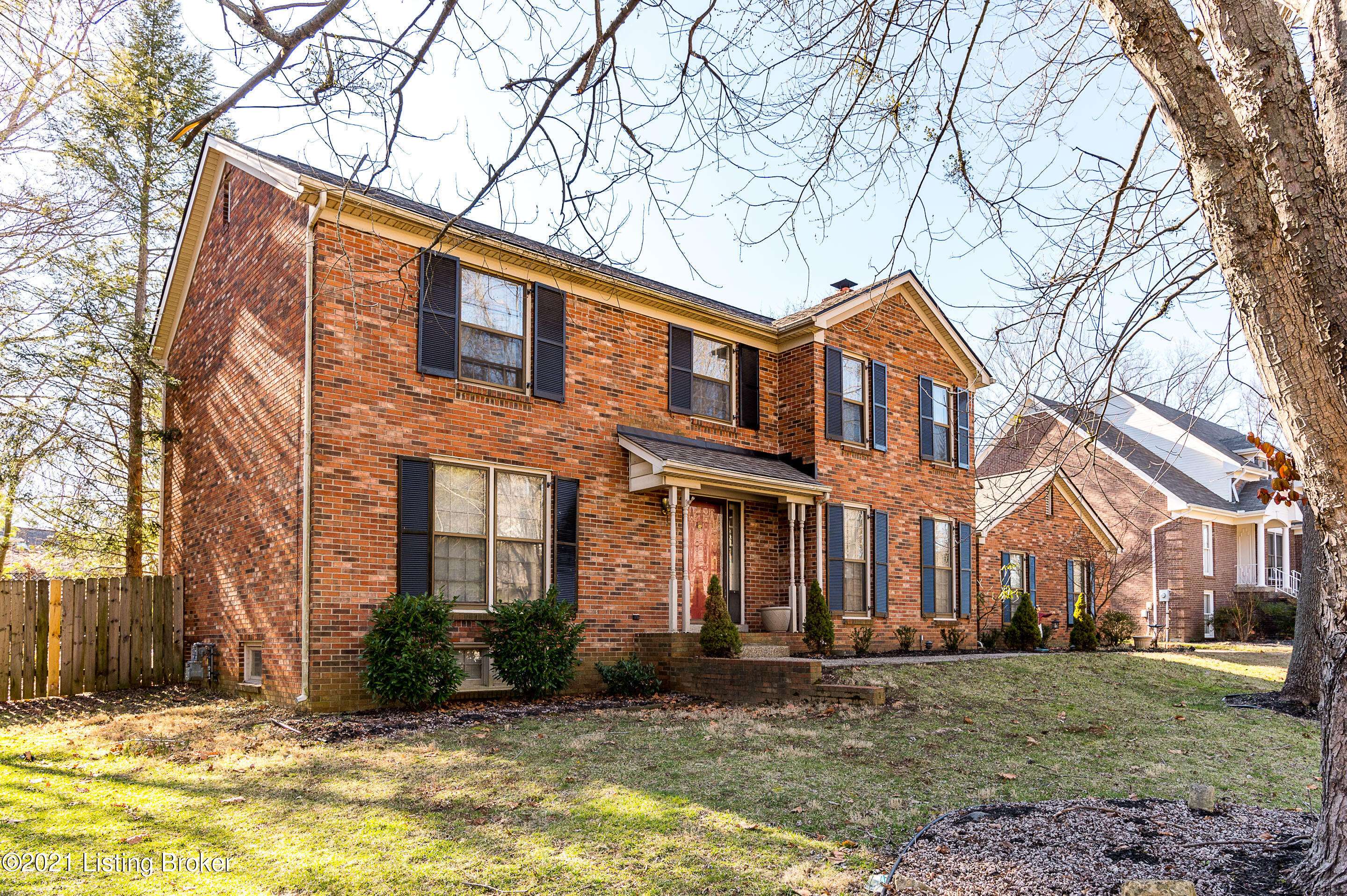 Prospect, KY 40059,5804 Timber Ridge Dr