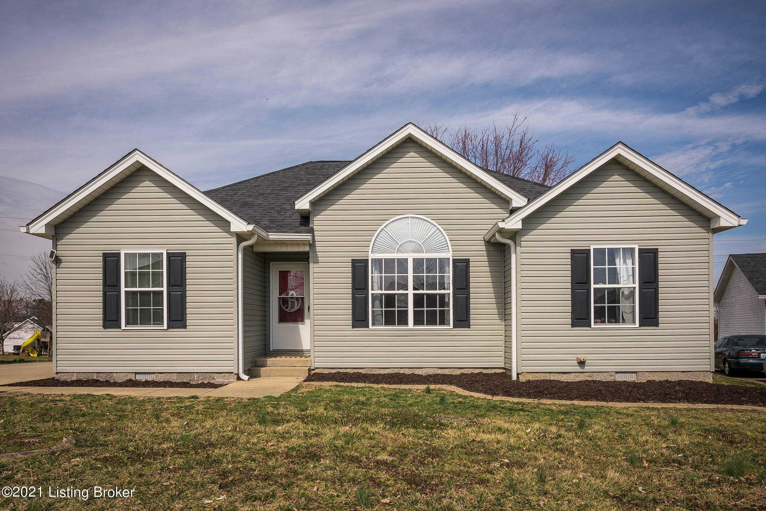 Bardstown, KY 40004,105 Tulip Dr