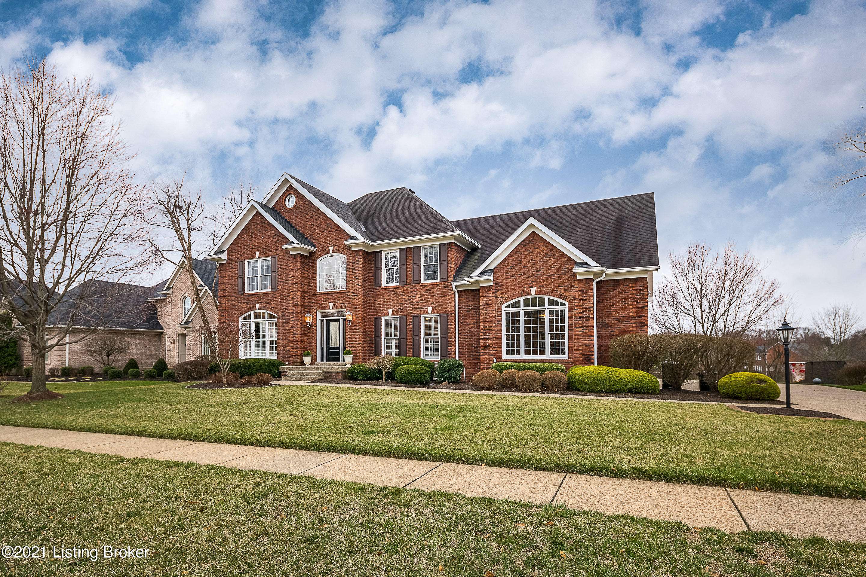 Prospect, KY 40059,12901 Crestmoor Cir