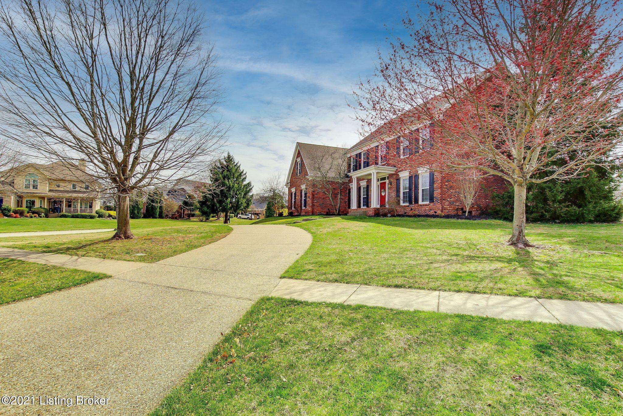 Prospect, KY 40059,10700 Taylor Farm Ct