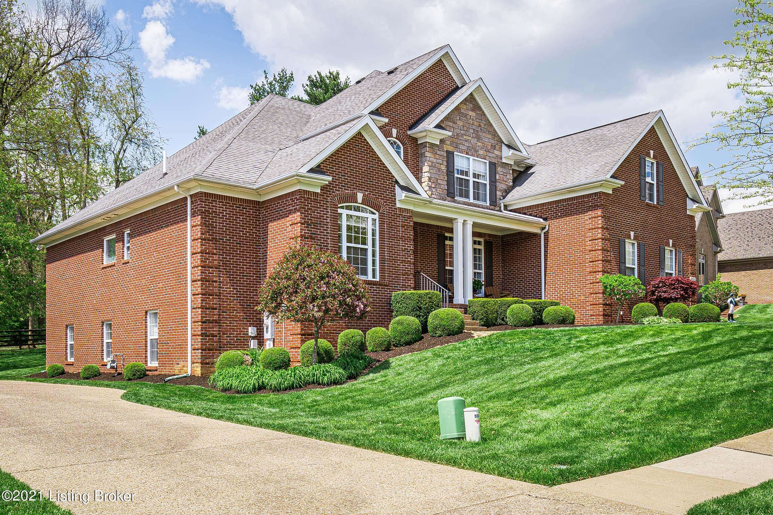 Prospect, KY 40059,5422 Merribrook Ln