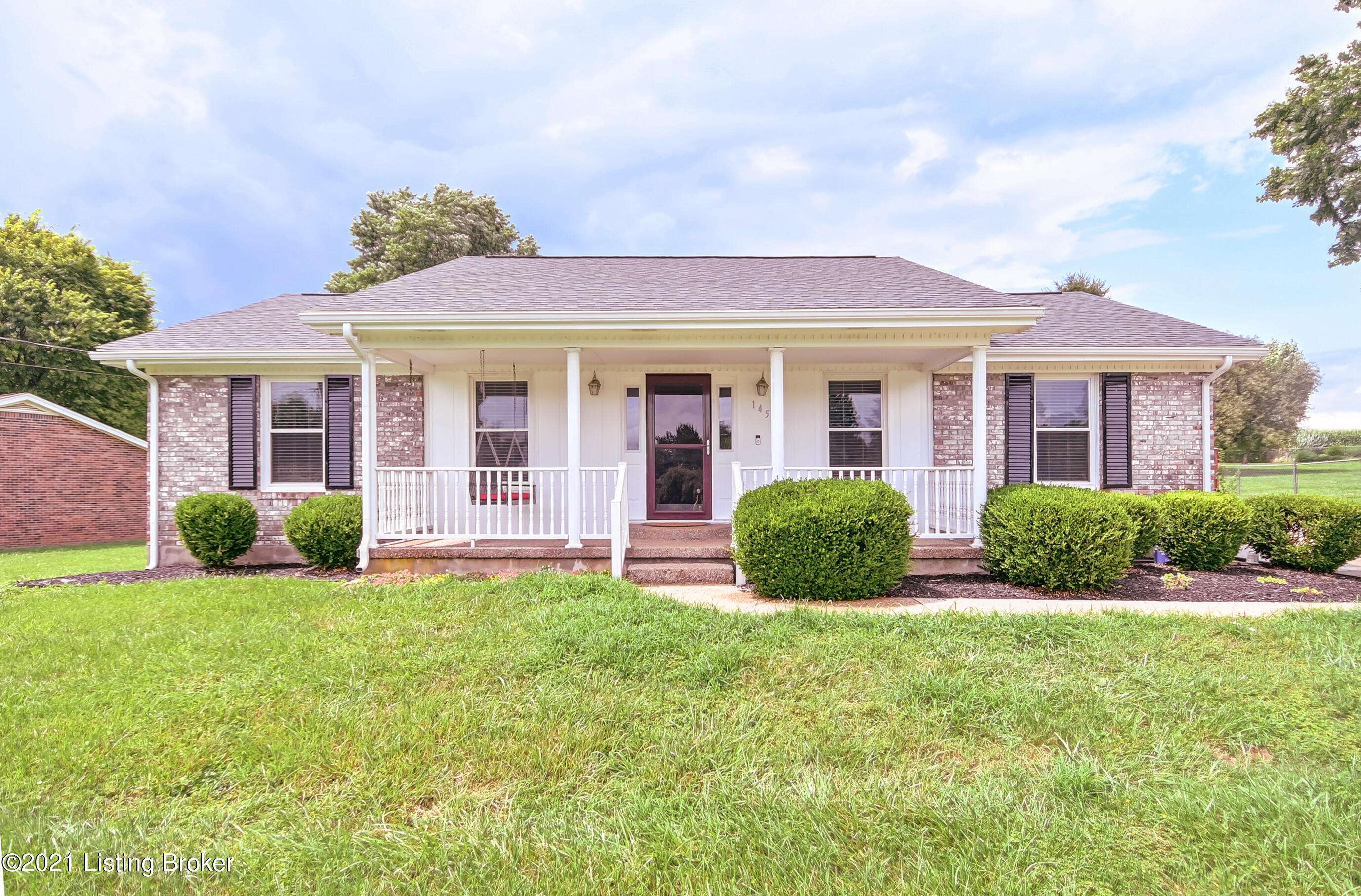 Bardstown, KY 40004,145 Venetian WAY