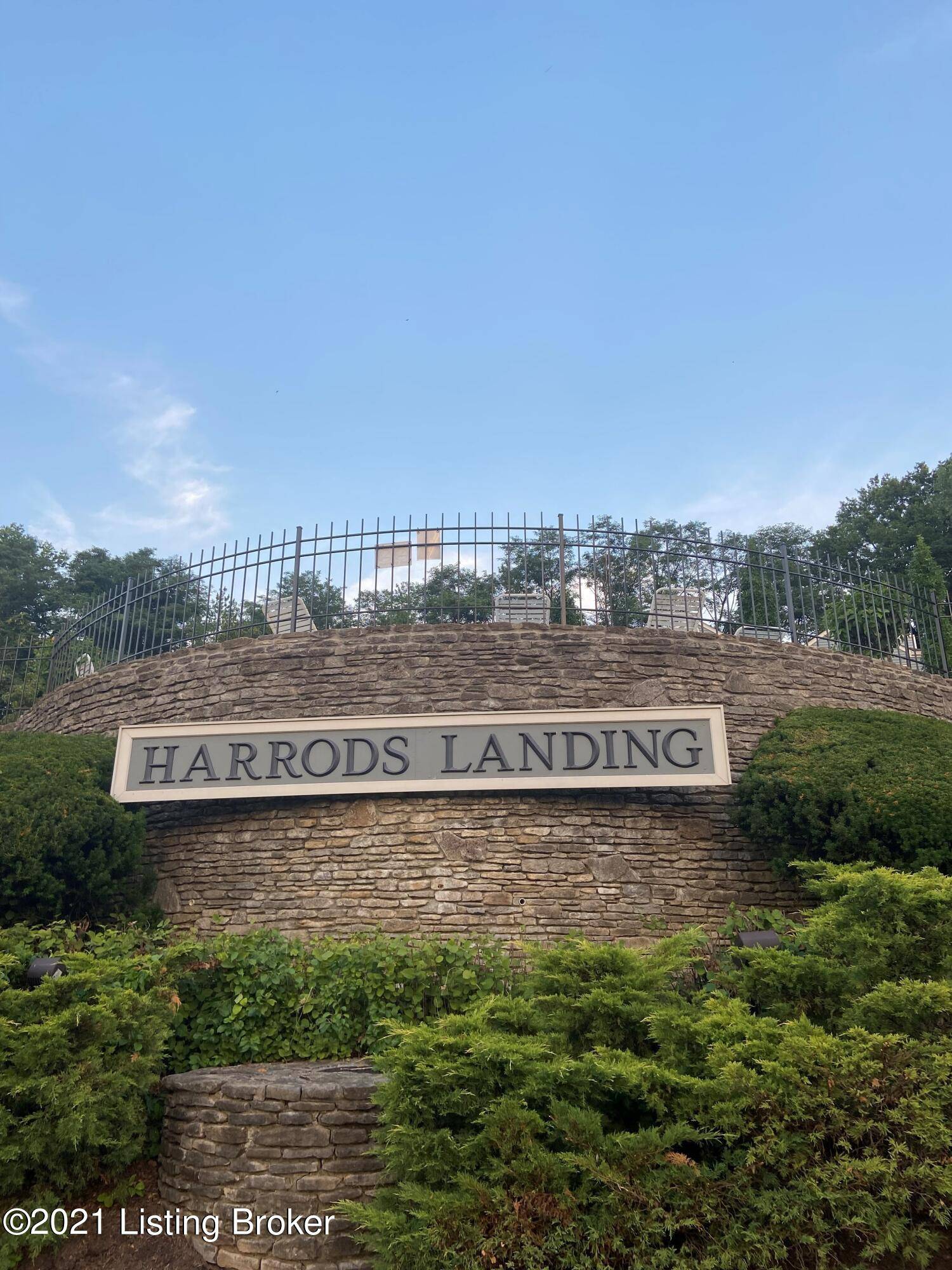 Prospect, KY 40059,7005 Harrods Landing Dr