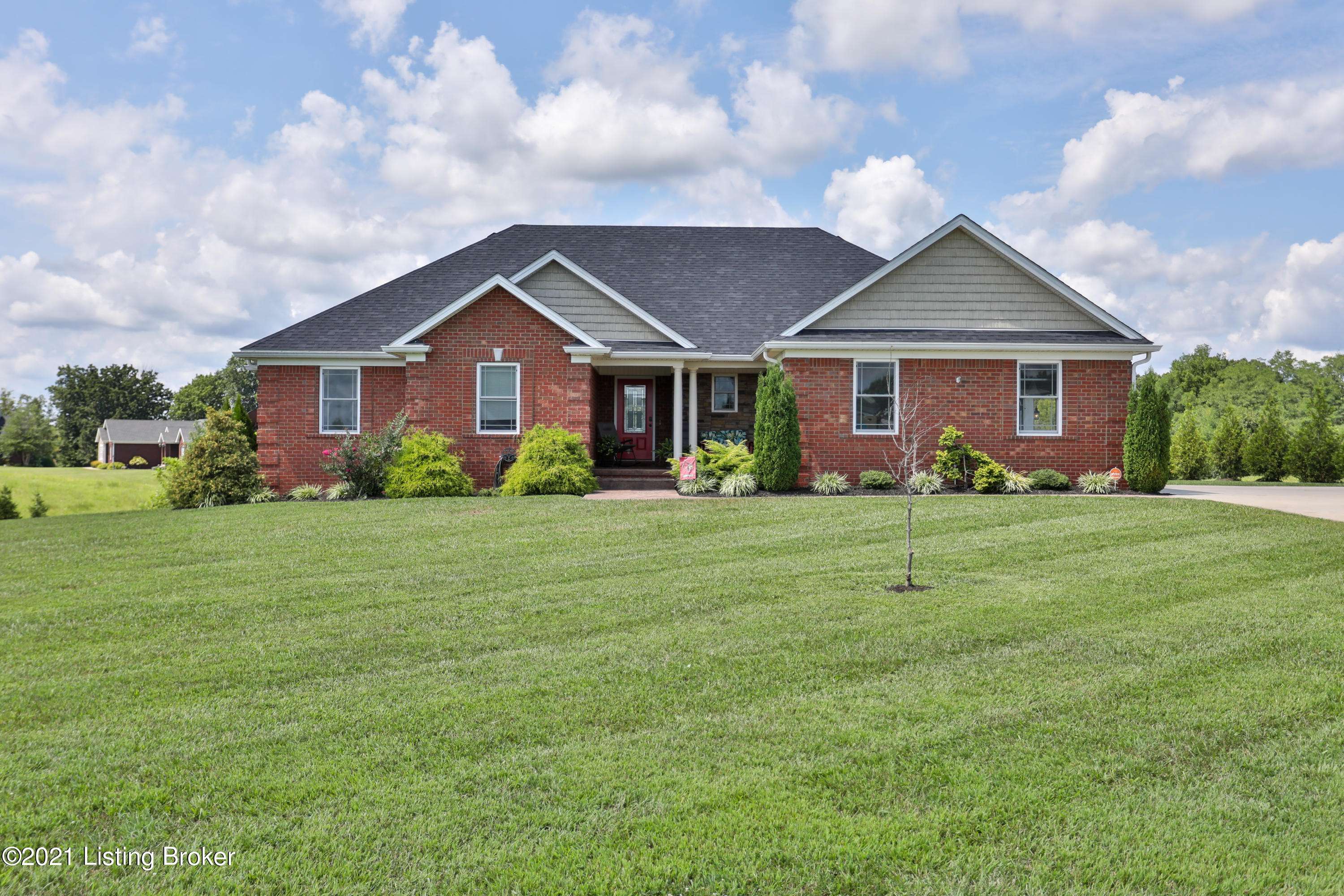 Bardstown, KY 40004,119 Beech Fork TRL