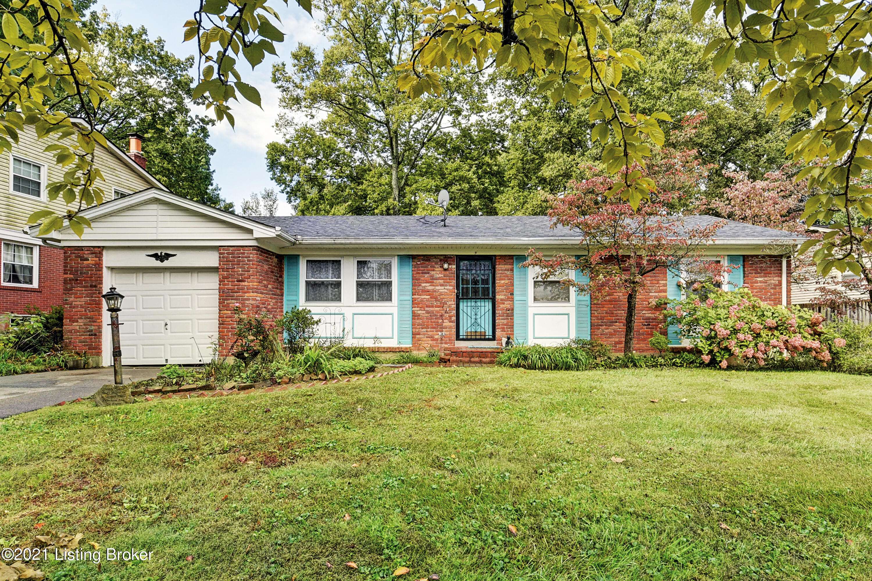 Louisville, KY 40223,702 Dorsey WAY