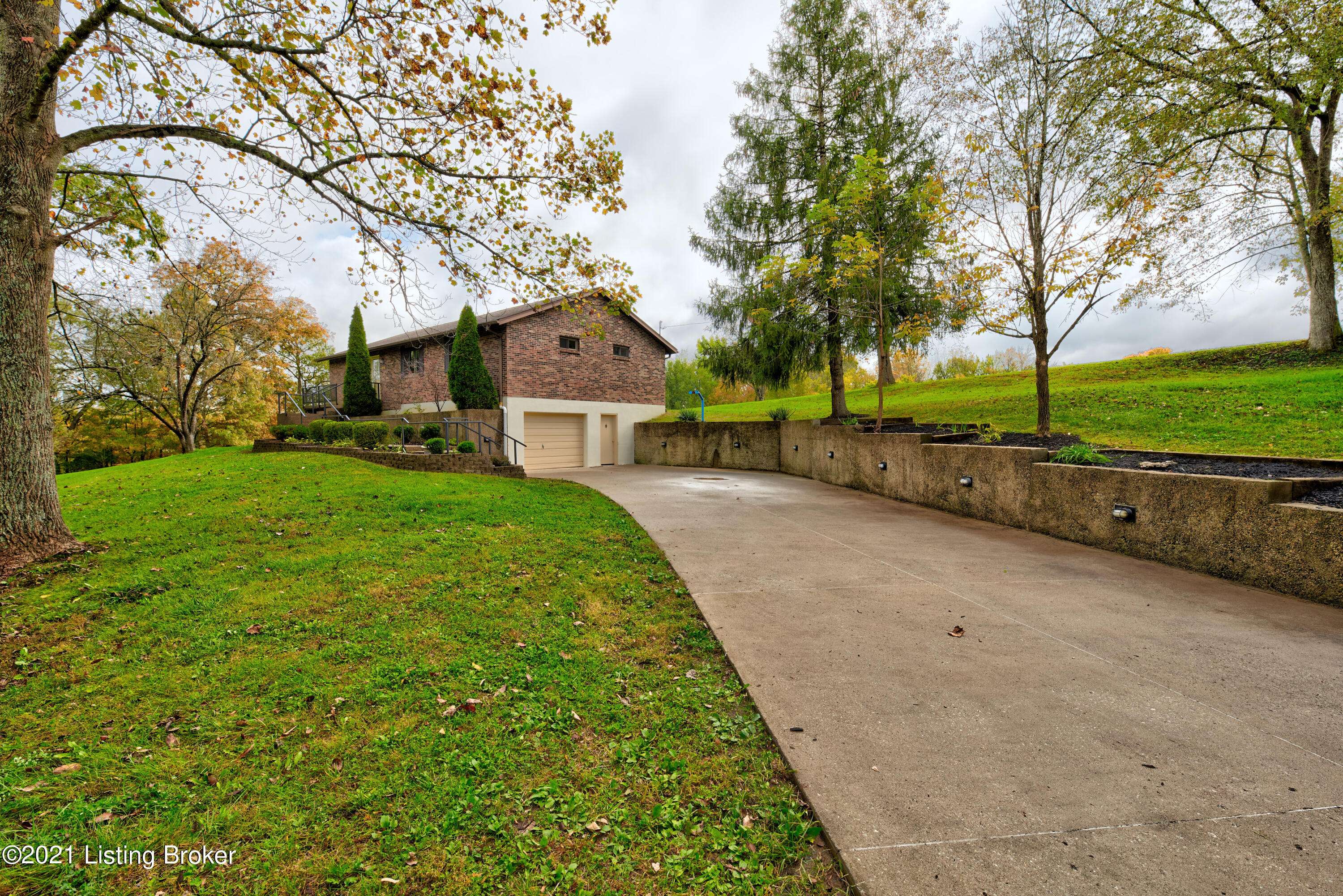 Crestwood, KY 40014,6010 Summit View Ln