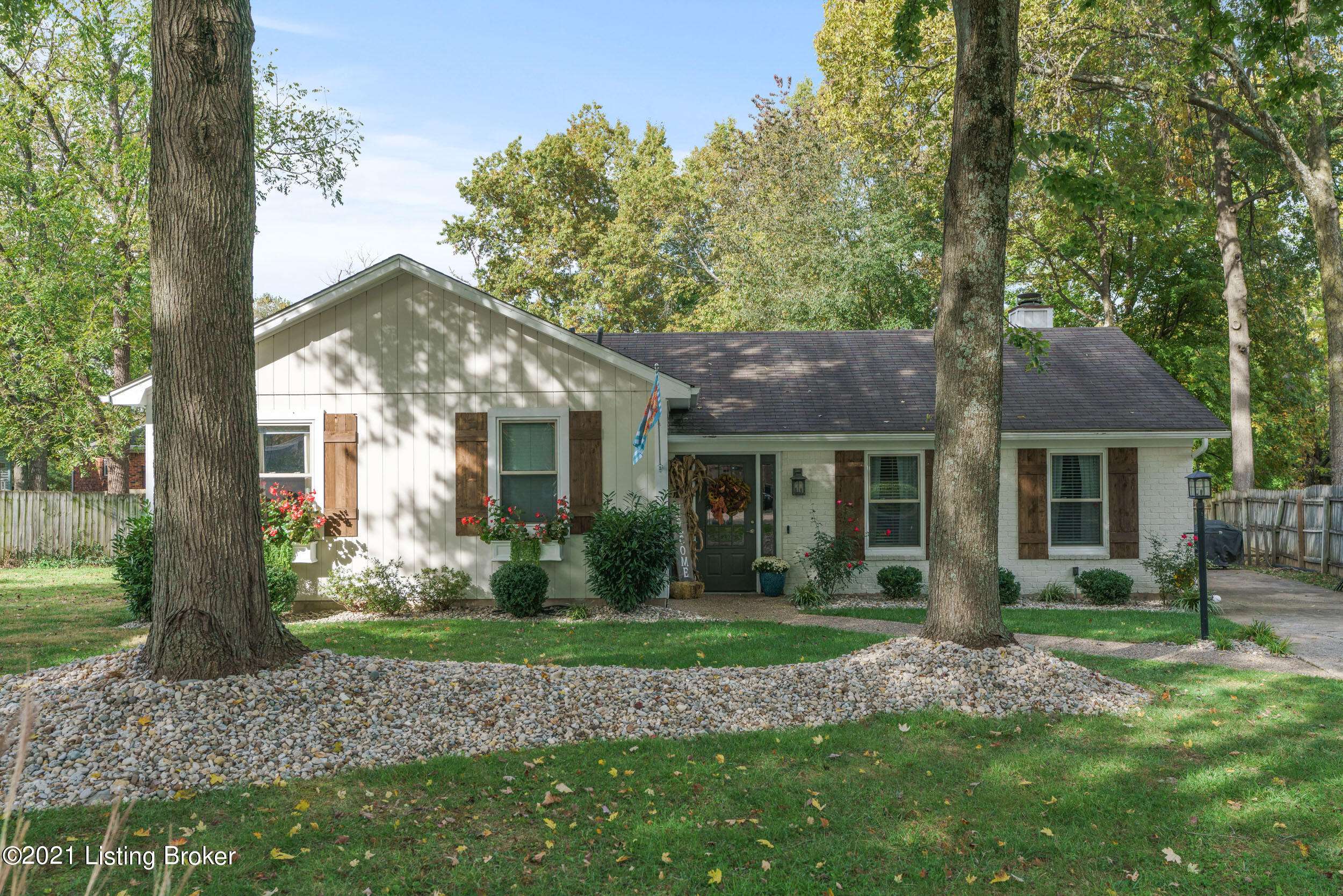 Louisville, KY 40243,11502 Carriage Rest Ct