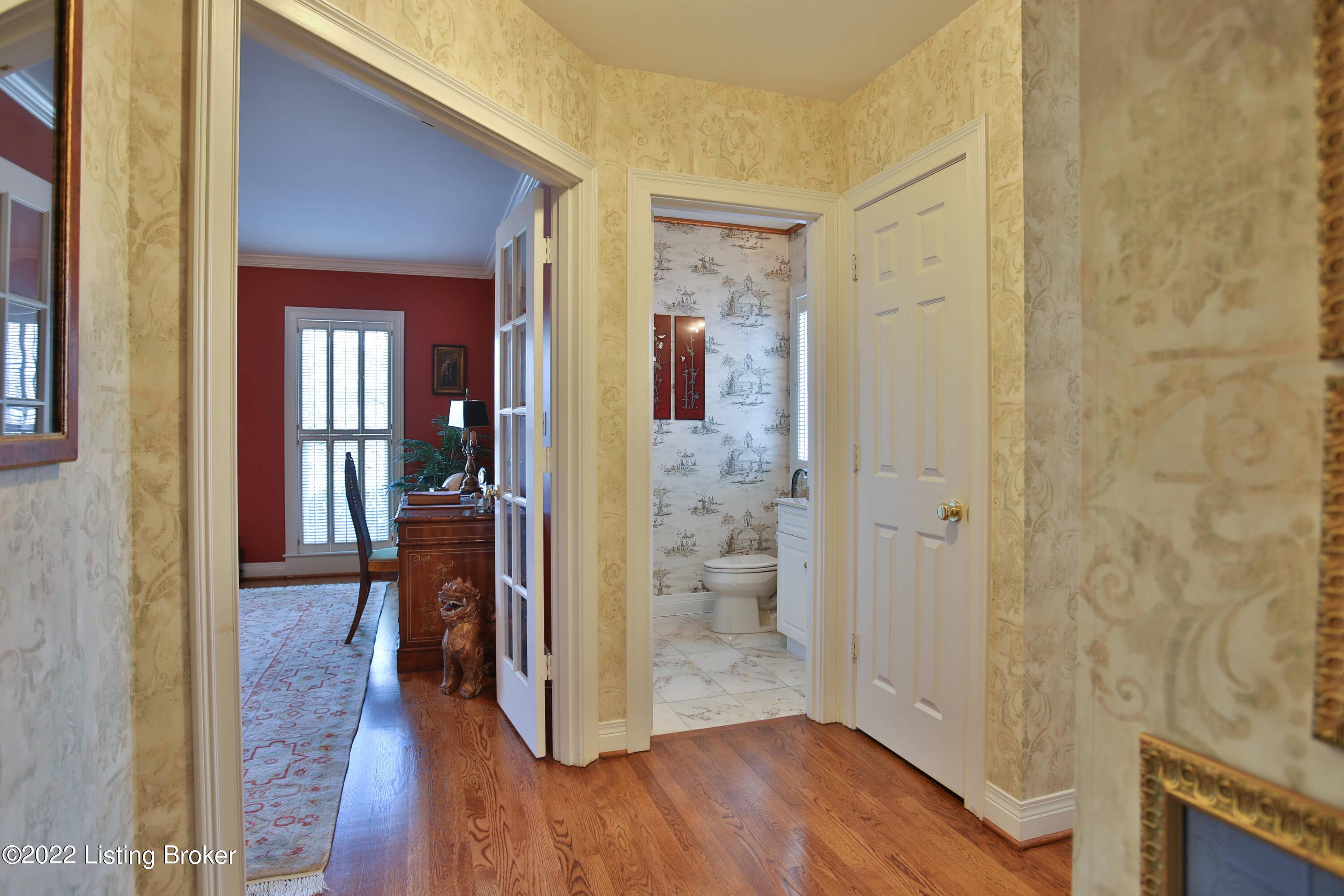 Louisville, KY 40207,1306 Killiney Pl