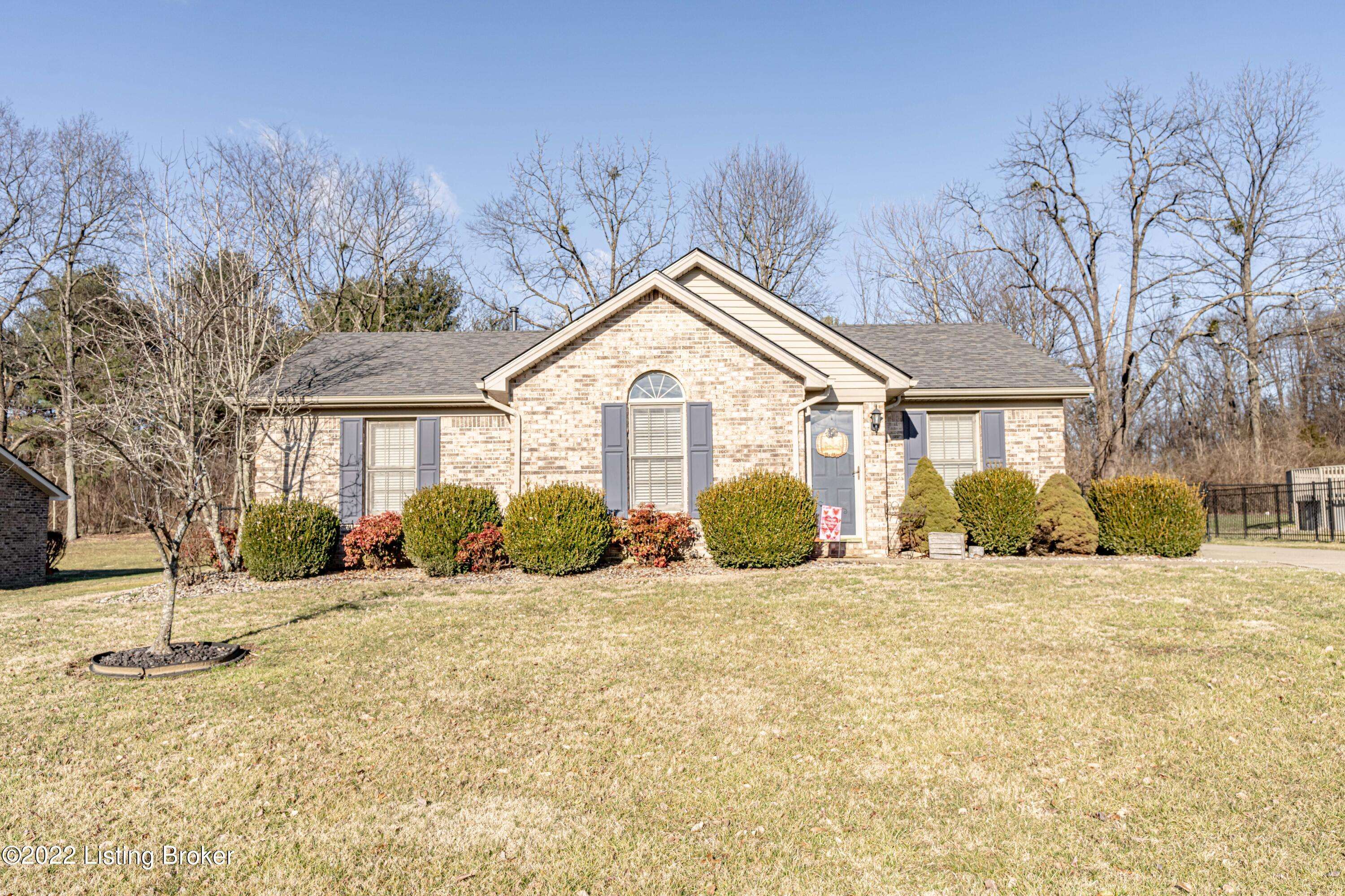 Bardstown, KY 40004,2836 Oakwood Dr