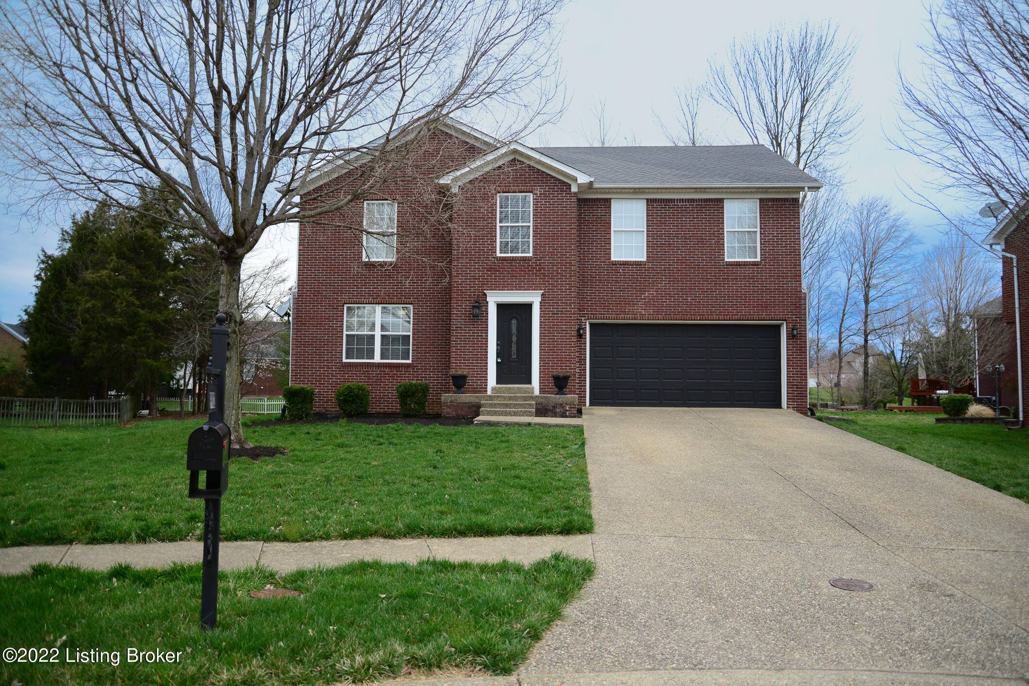 Louisville, KY 40291,9902 Legacy Ct