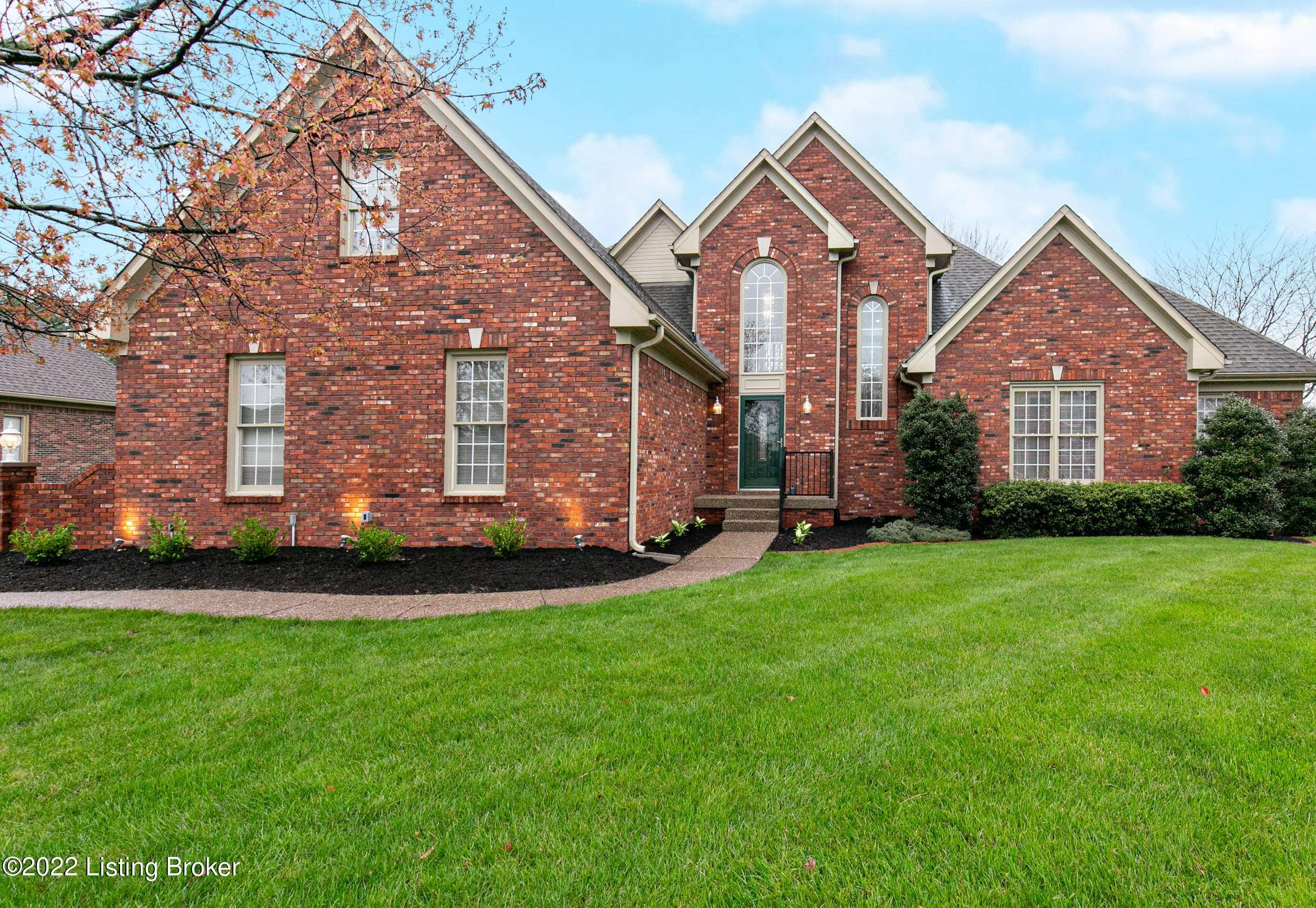 Prospect, KY 40059,12608 Ridgemoor Dr