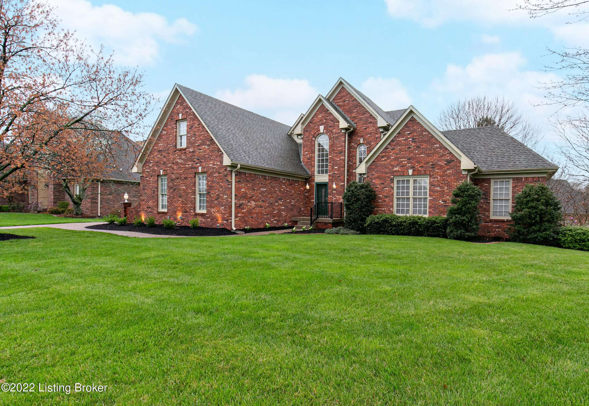 Prospect, KY 40059,12608 Ridgemoor Dr