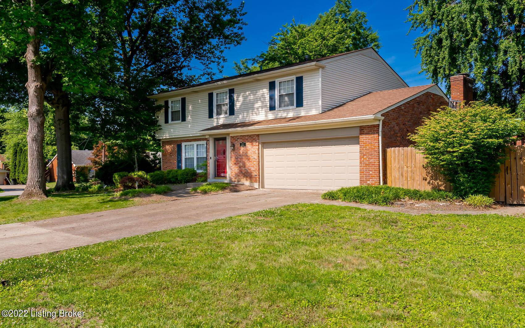 Louisville, KY 40291,7713 Cedar Hollow Dr