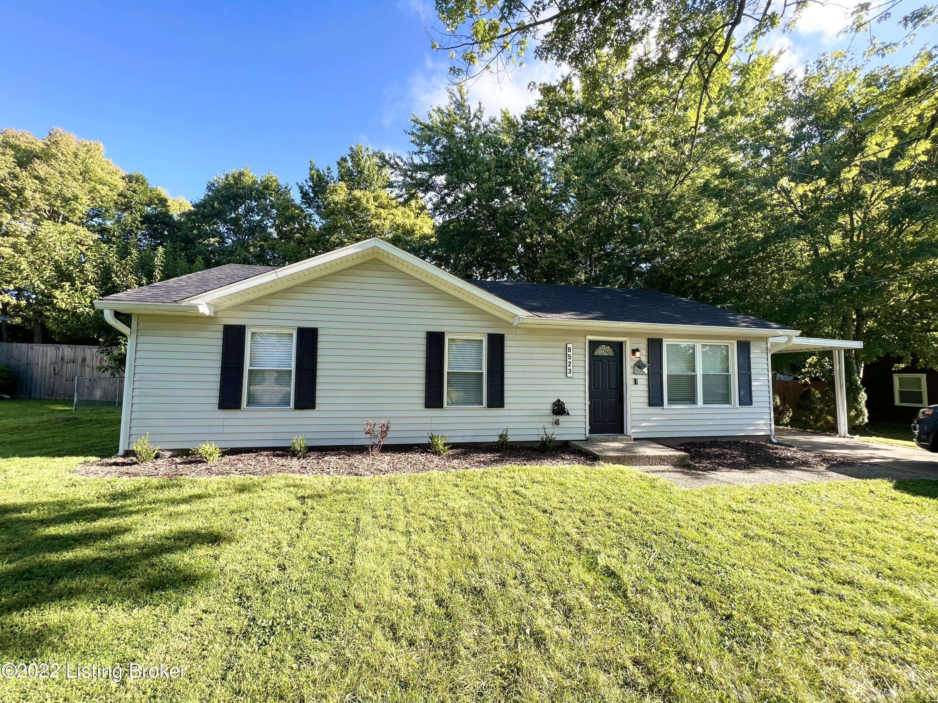 Pewee Valley, KY 40056,8523 Confederate Pl Dr