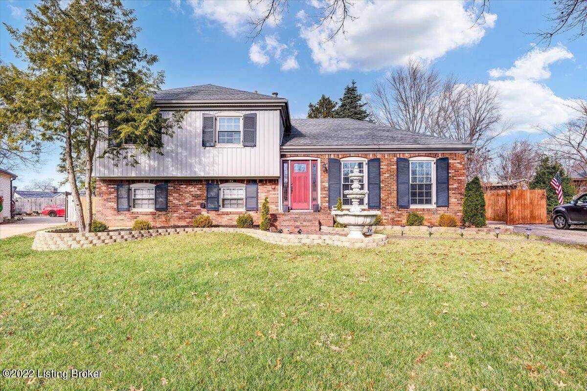 Louisville, KY 40220,7703 Chimney Rock Ct