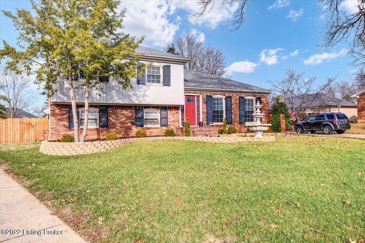 Louisville, KY 40220,7703 Chimney Rock Ct