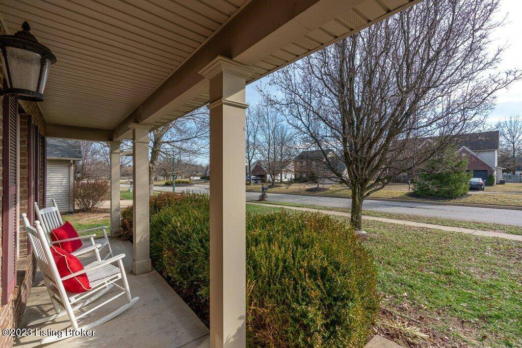 Prospect, KY 40059,9407 Chanteclair Dr