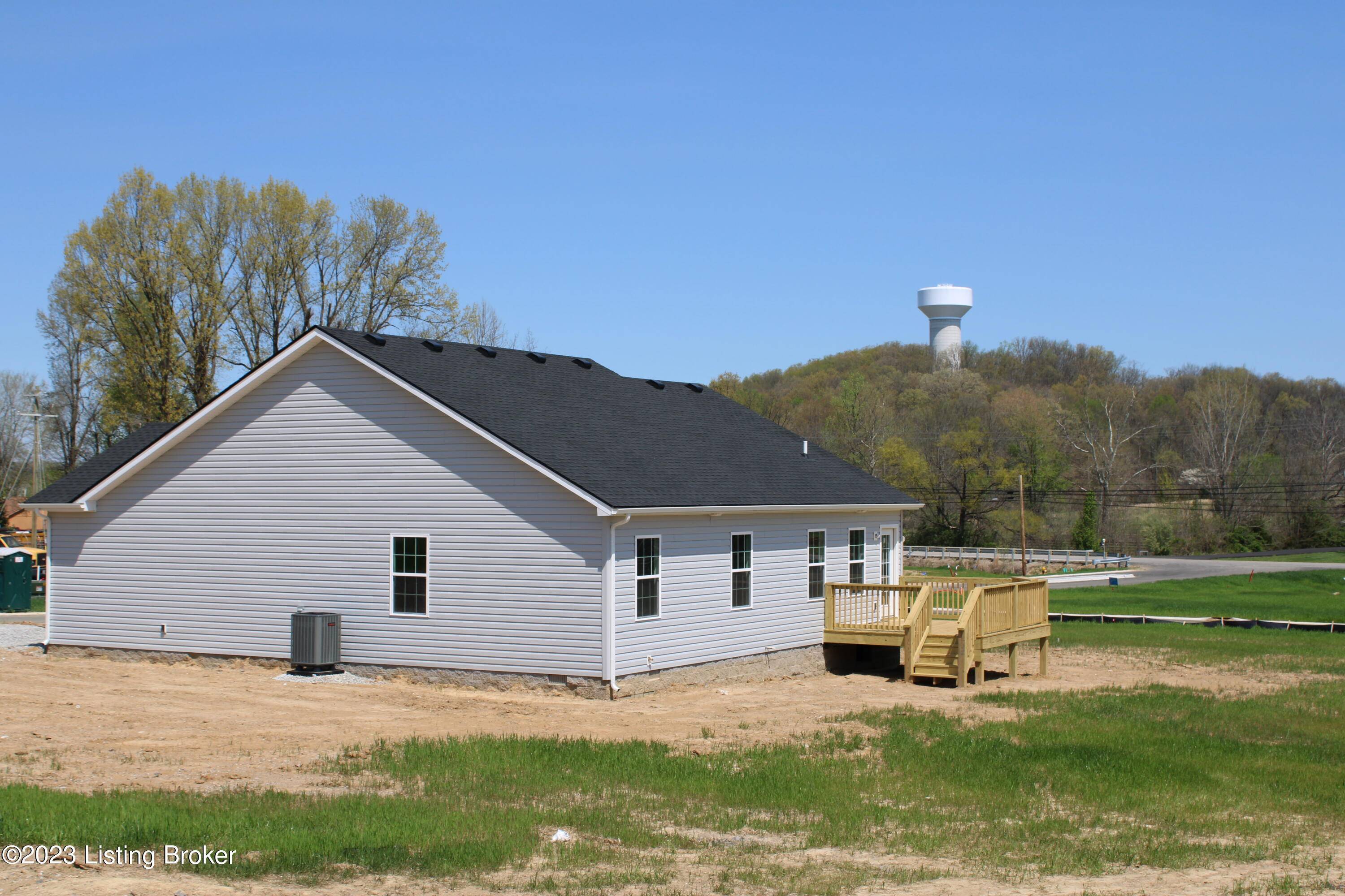 Lebanon Junction, KY 40150,117 Family TRL