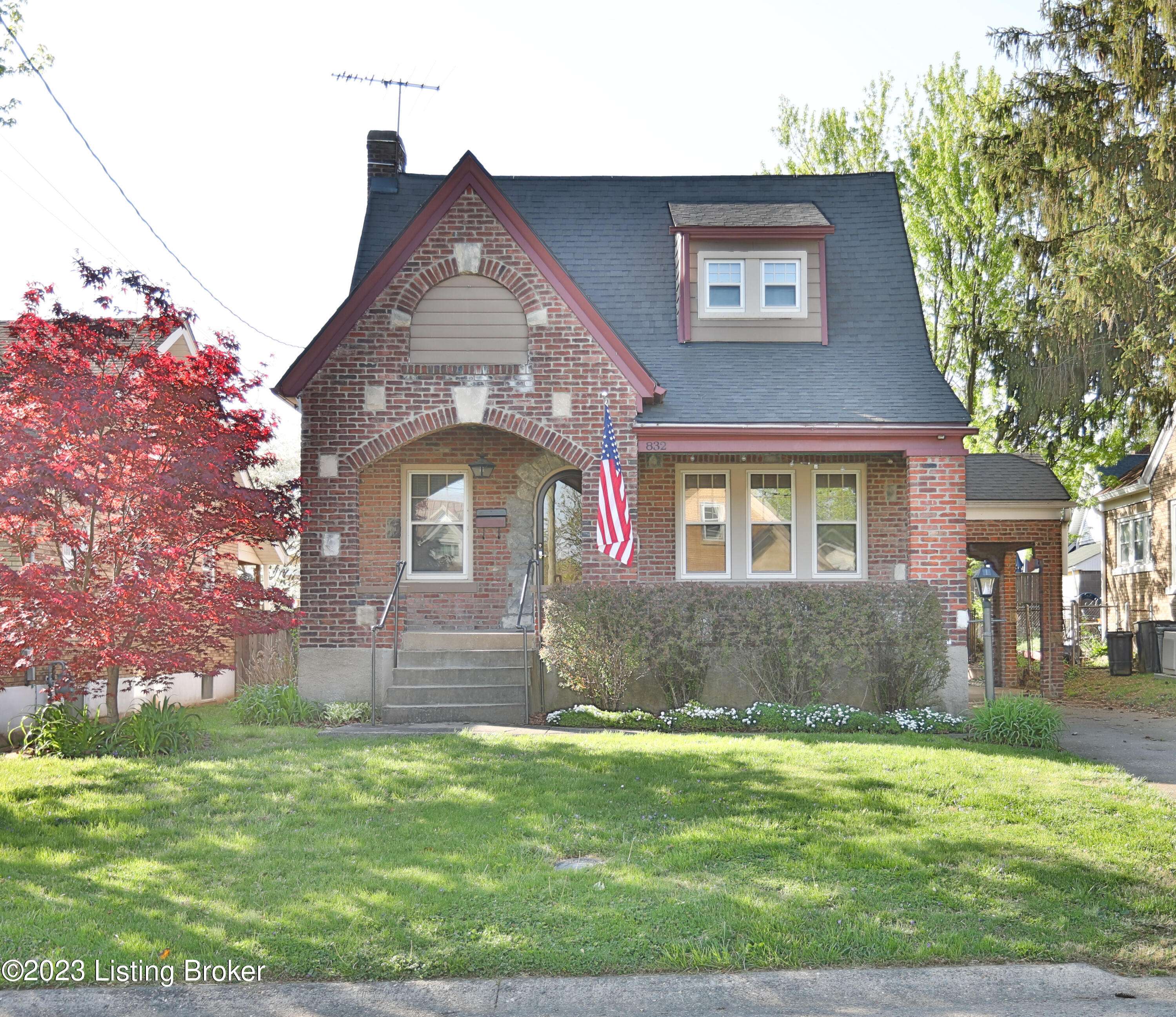 Louisville, KY 40217,832 Linwood Ave