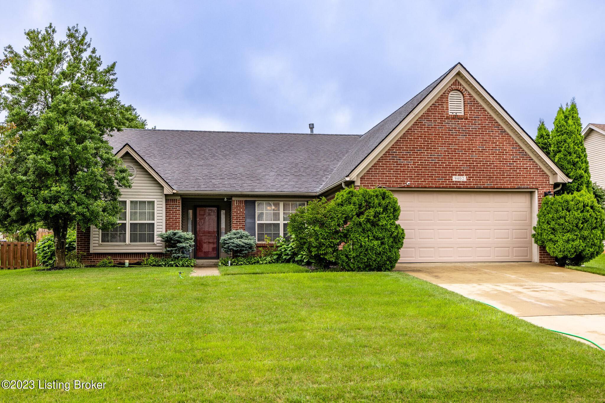 Prospect, KY 40059,9402 Harlow Ct