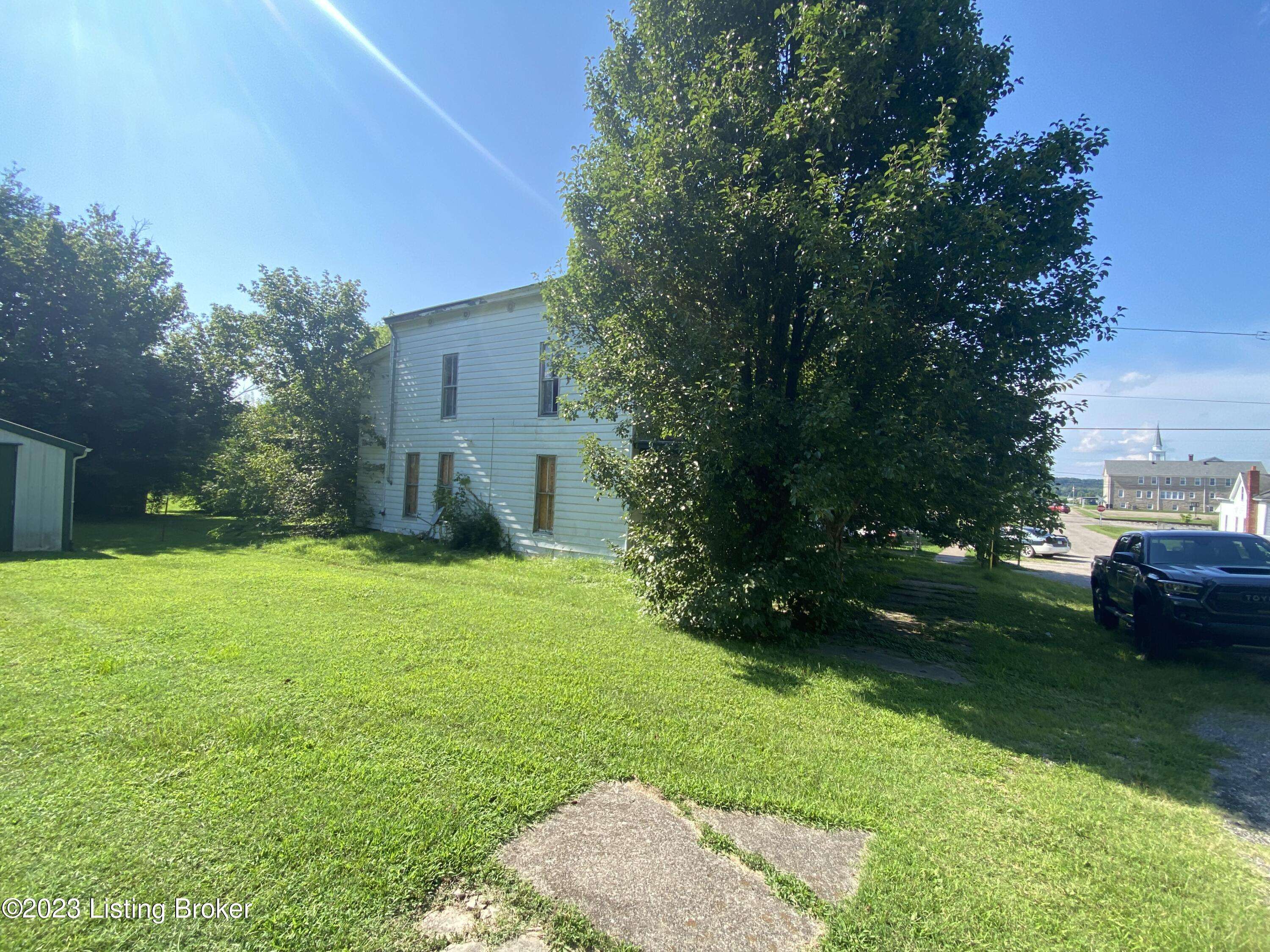 Cloverport, KY 40111,209 Center St