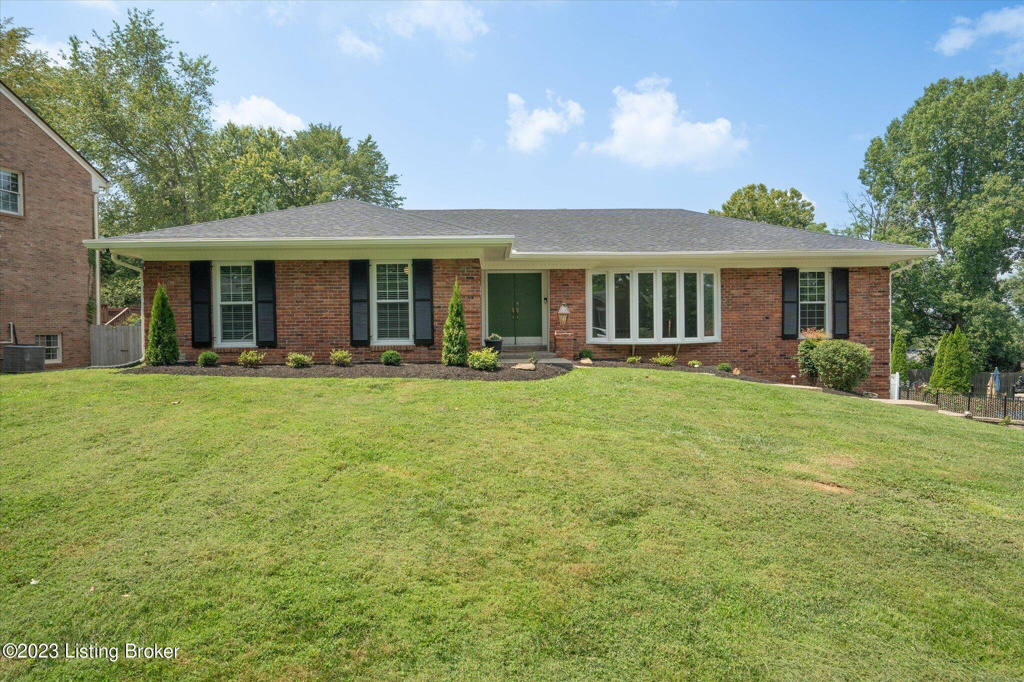 Prospect, KY 40059,6106 Fox Cove Ct