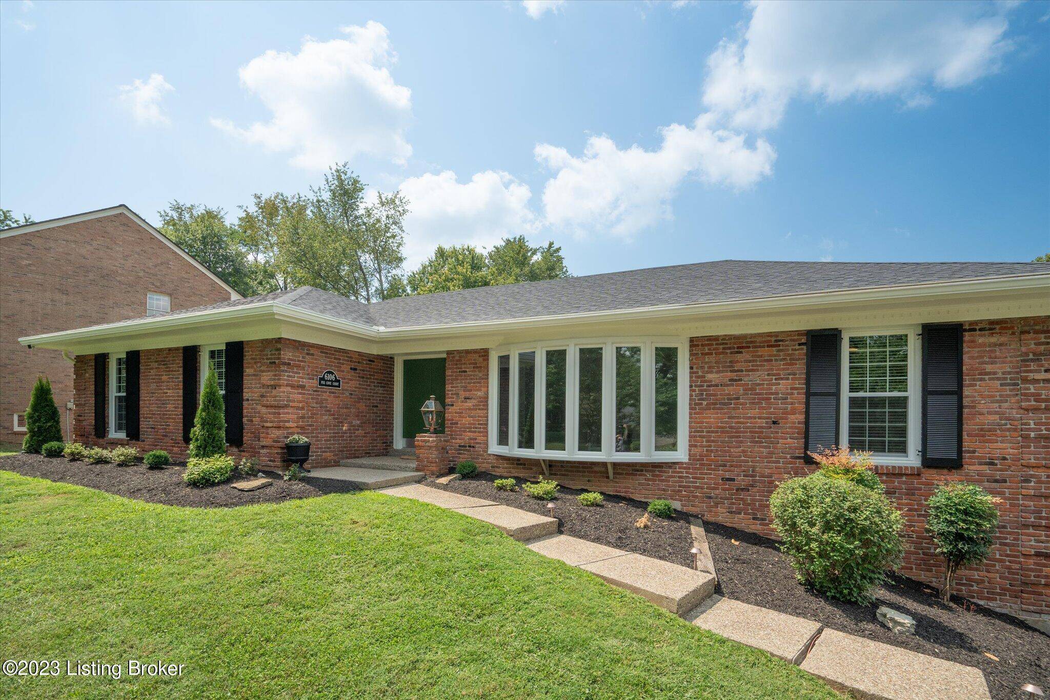 Prospect, KY 40059,6106 Fox Cove Ct