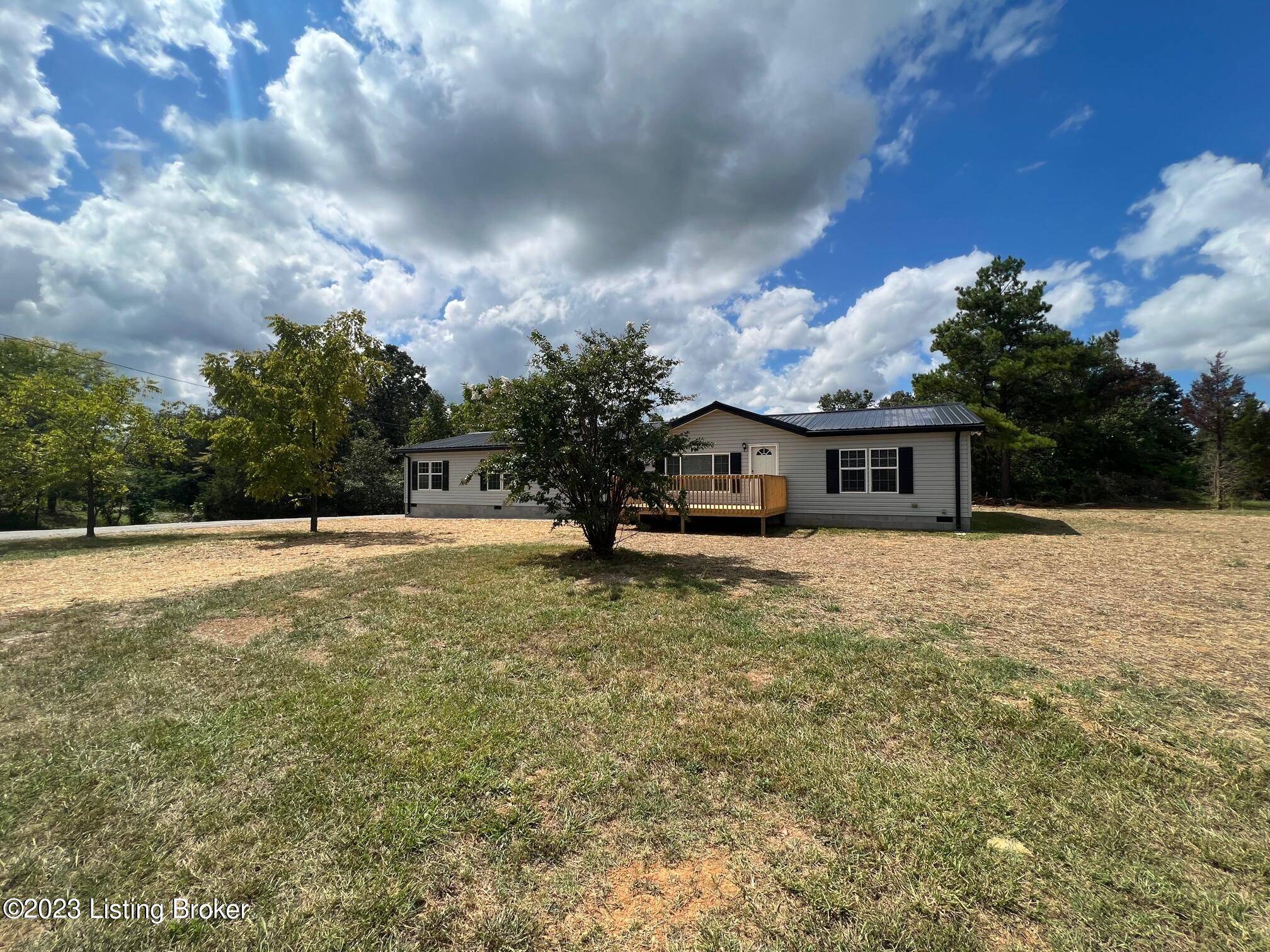 Brandenburg, KY 40108,65 close Ln