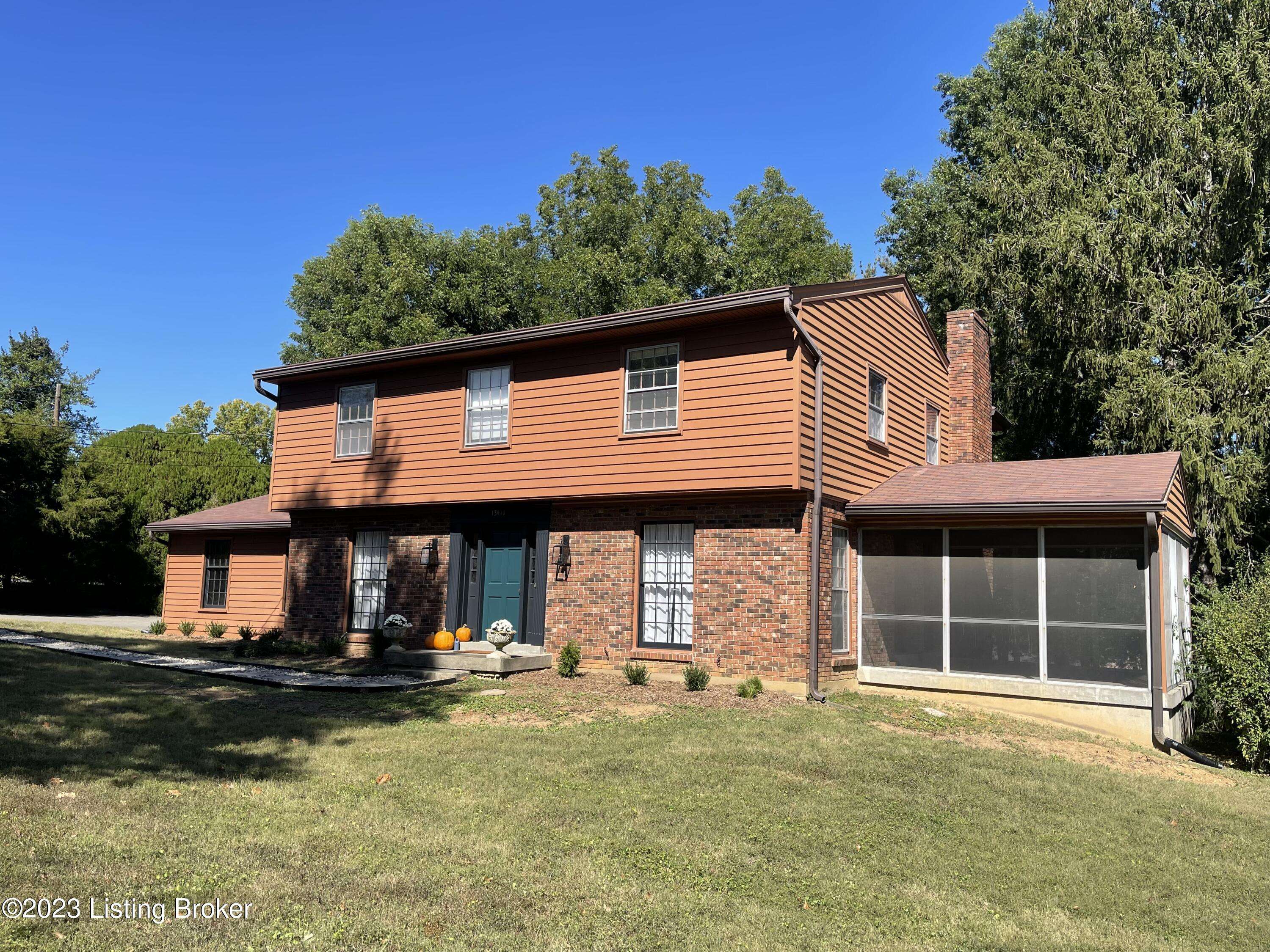 Prospect, KY 40059,13411 Apple Tree Ln