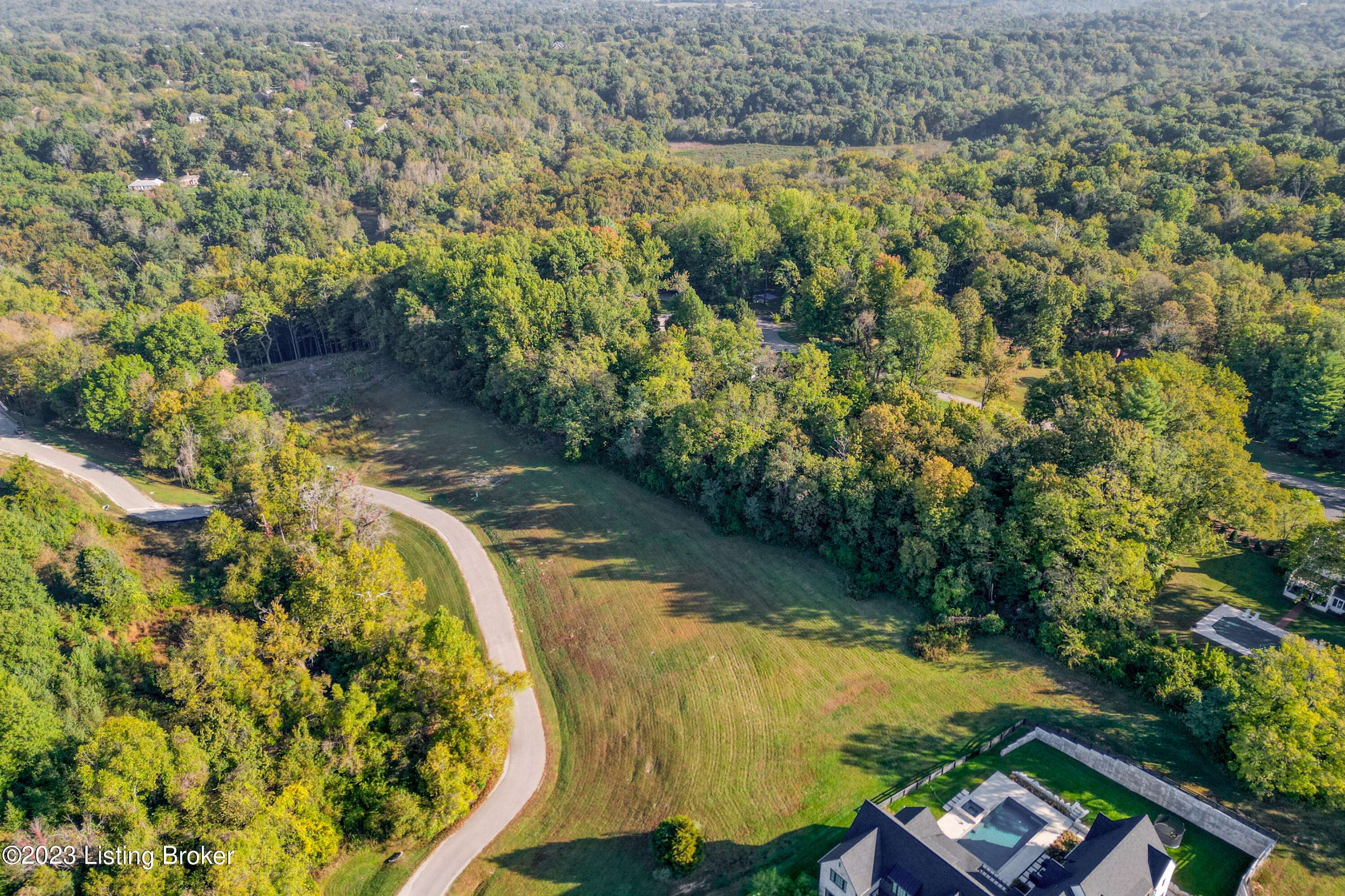Prospect, KY 40059,5701 Fincastle Farm TRCE