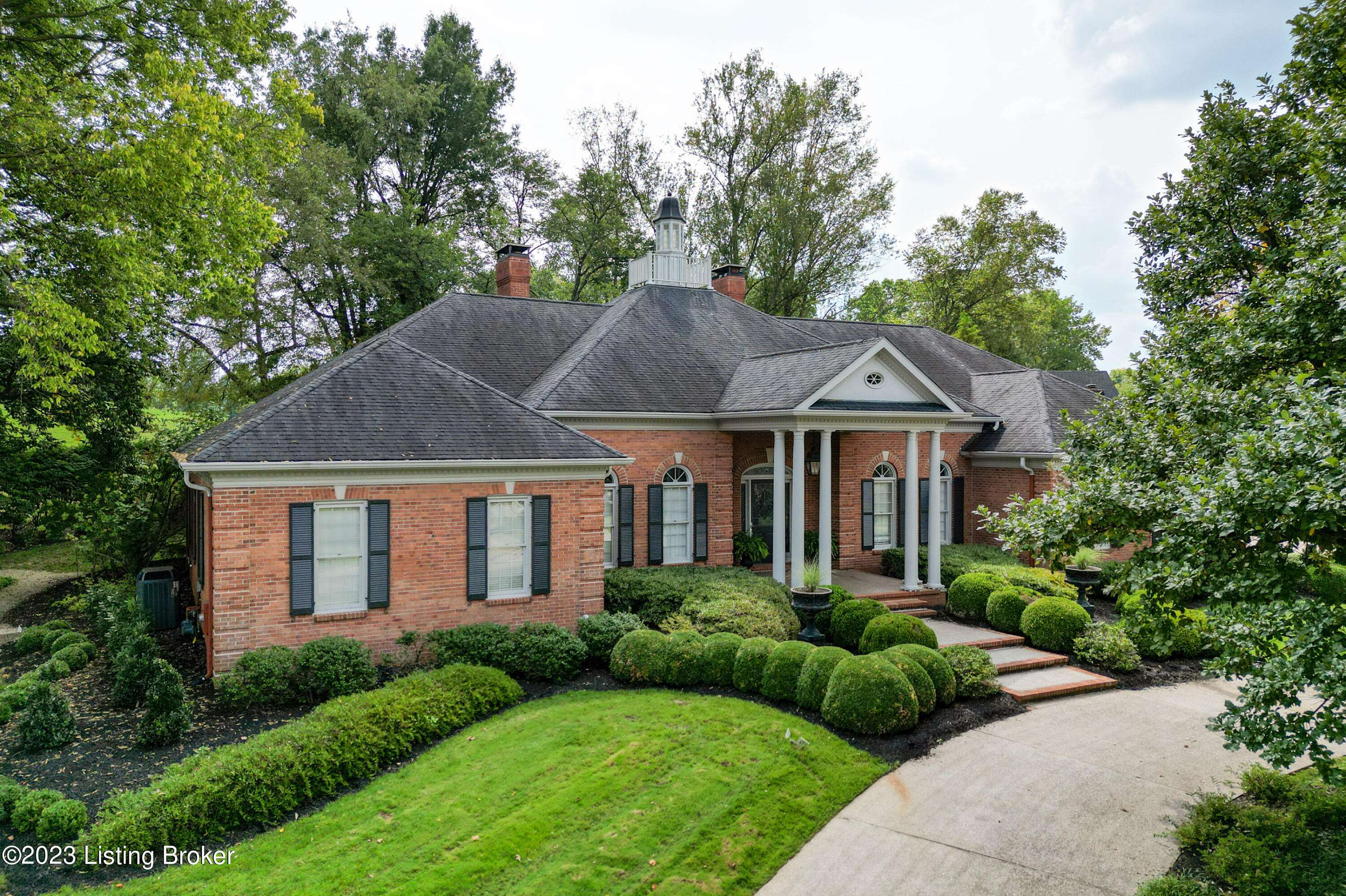 Prospect, KY 40059,7710 Cedar Ridge Ct