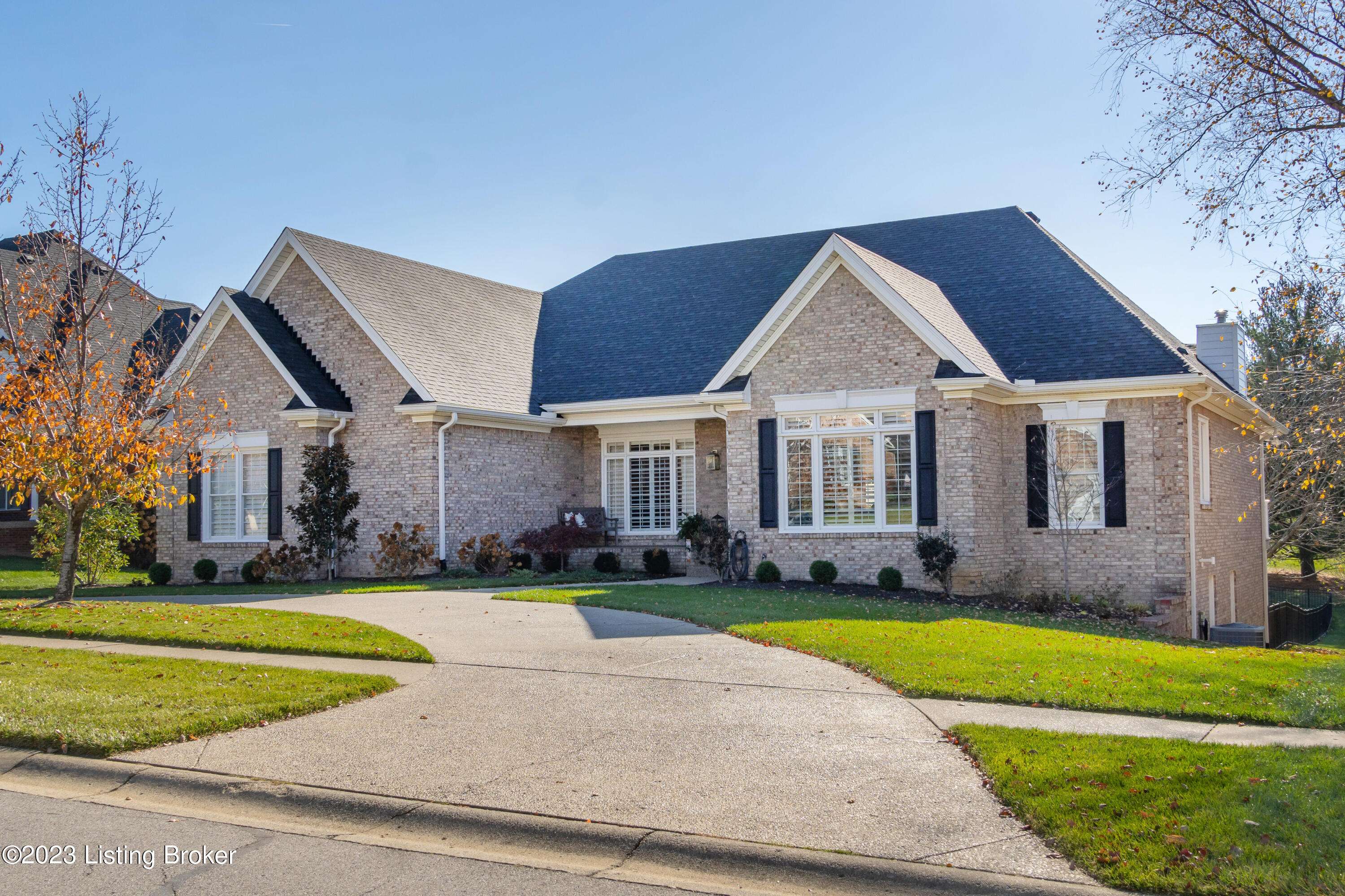 Prospect, KY 40059,12909 Crestmoor Cir