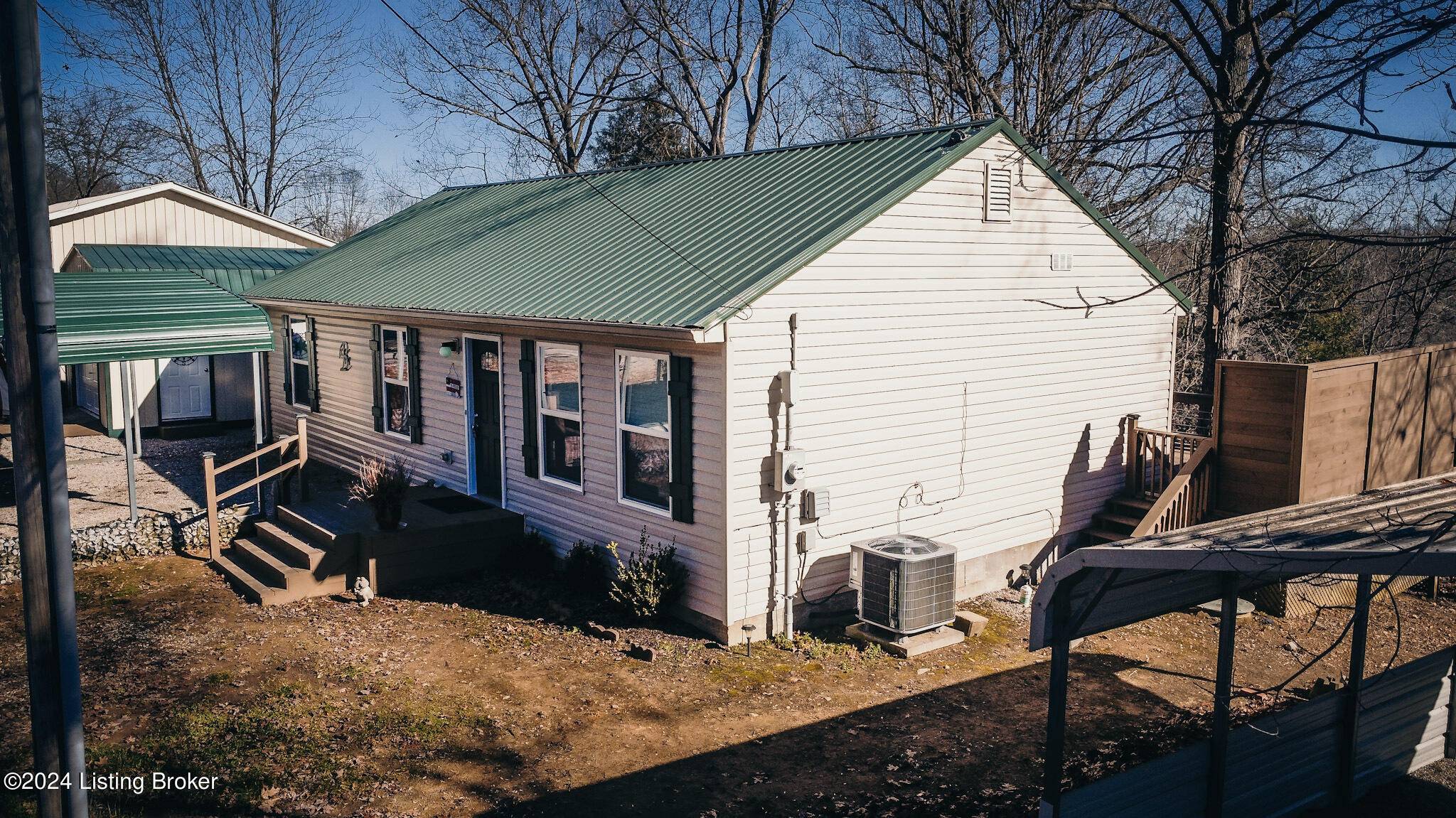 Mcdaniels, KY 40152,405 Lake Haven Loop